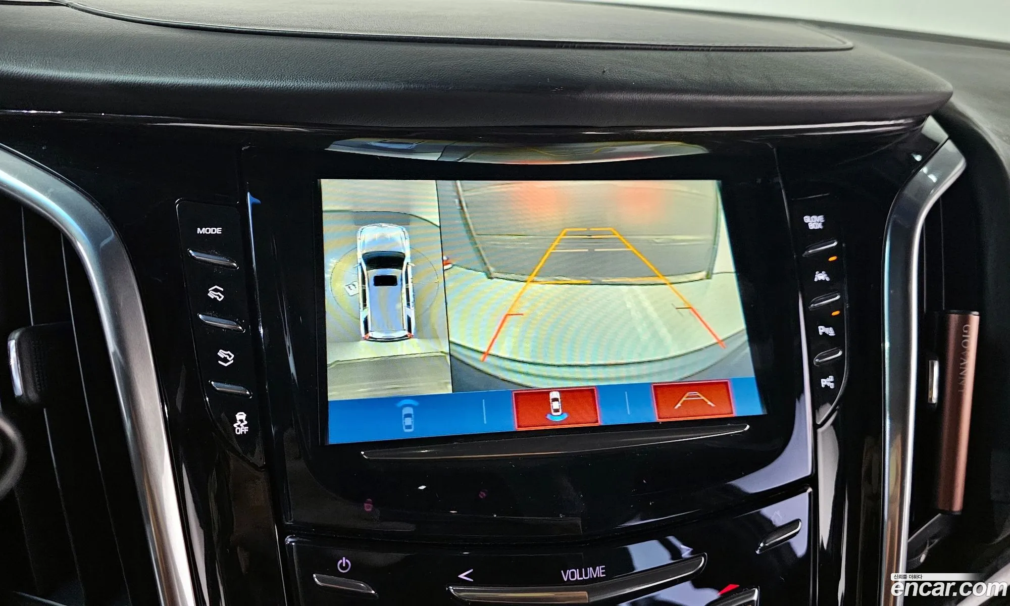 Cadillac Escalade 2019 — 2