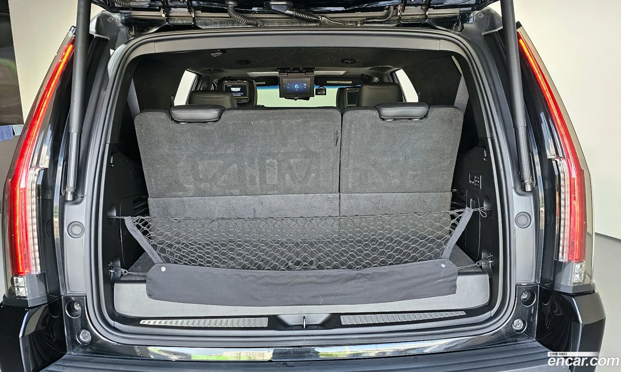 Cadillac Escalade 2019 — 4