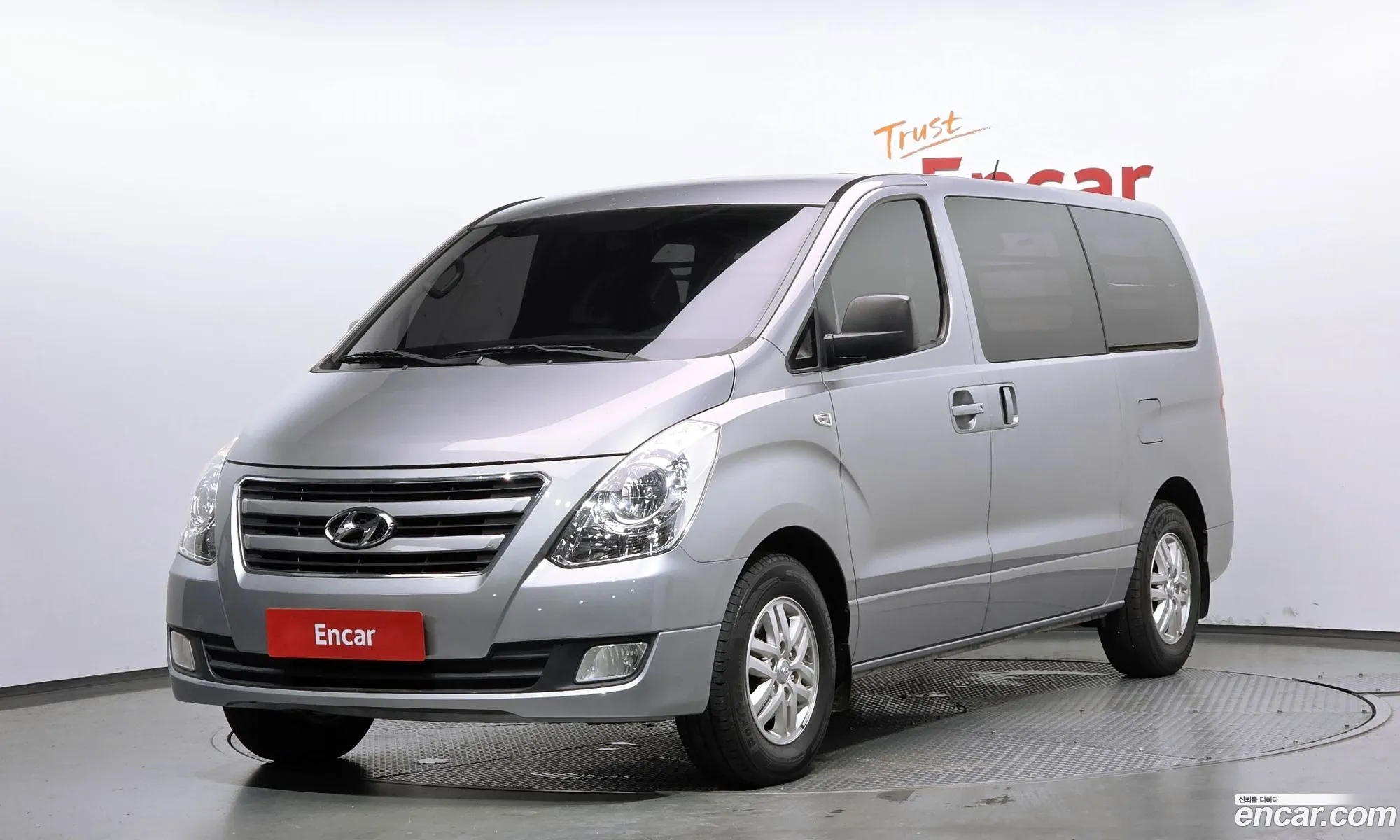 Hyundai Grand Starex 2018 — 3