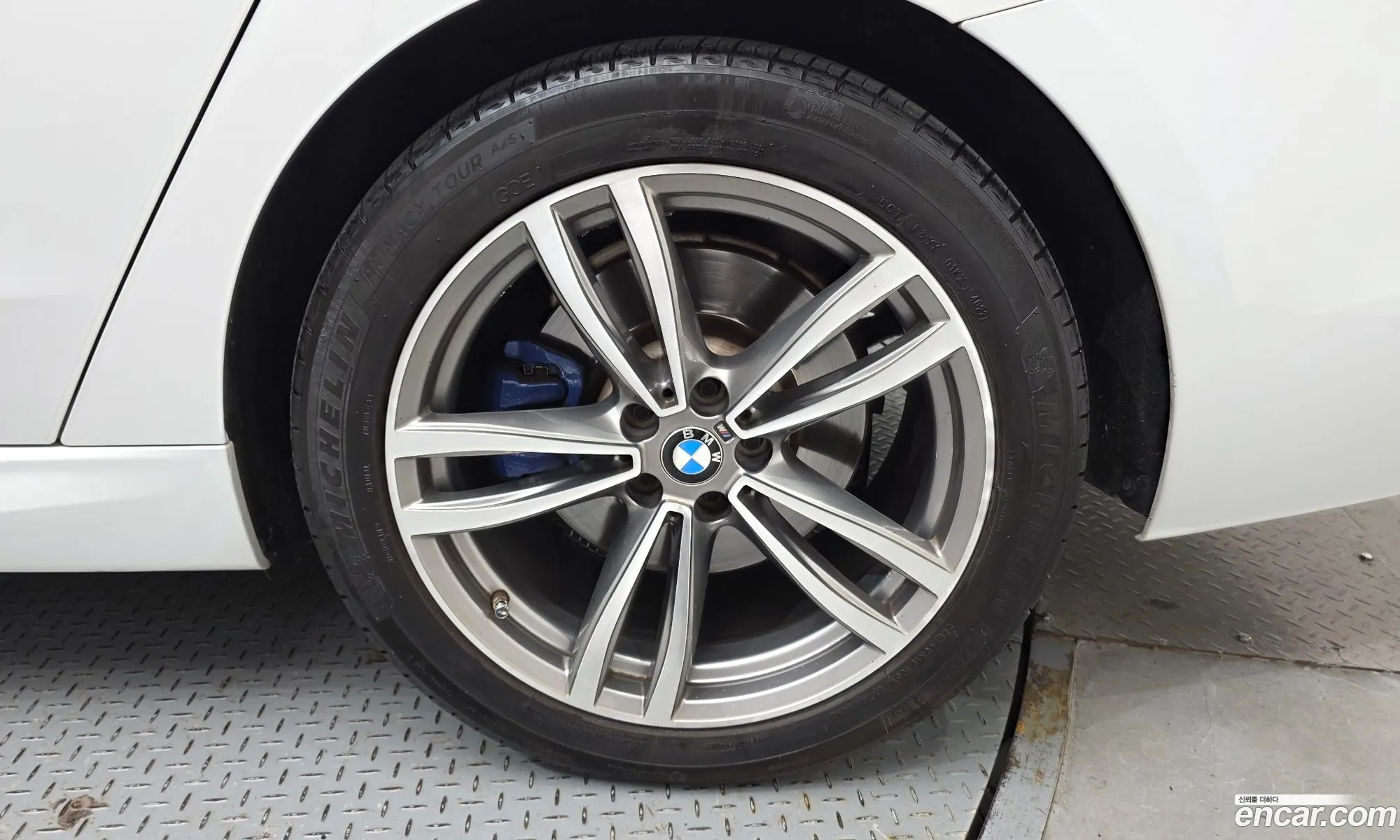 BMW 6 Series GT 2019 — 16