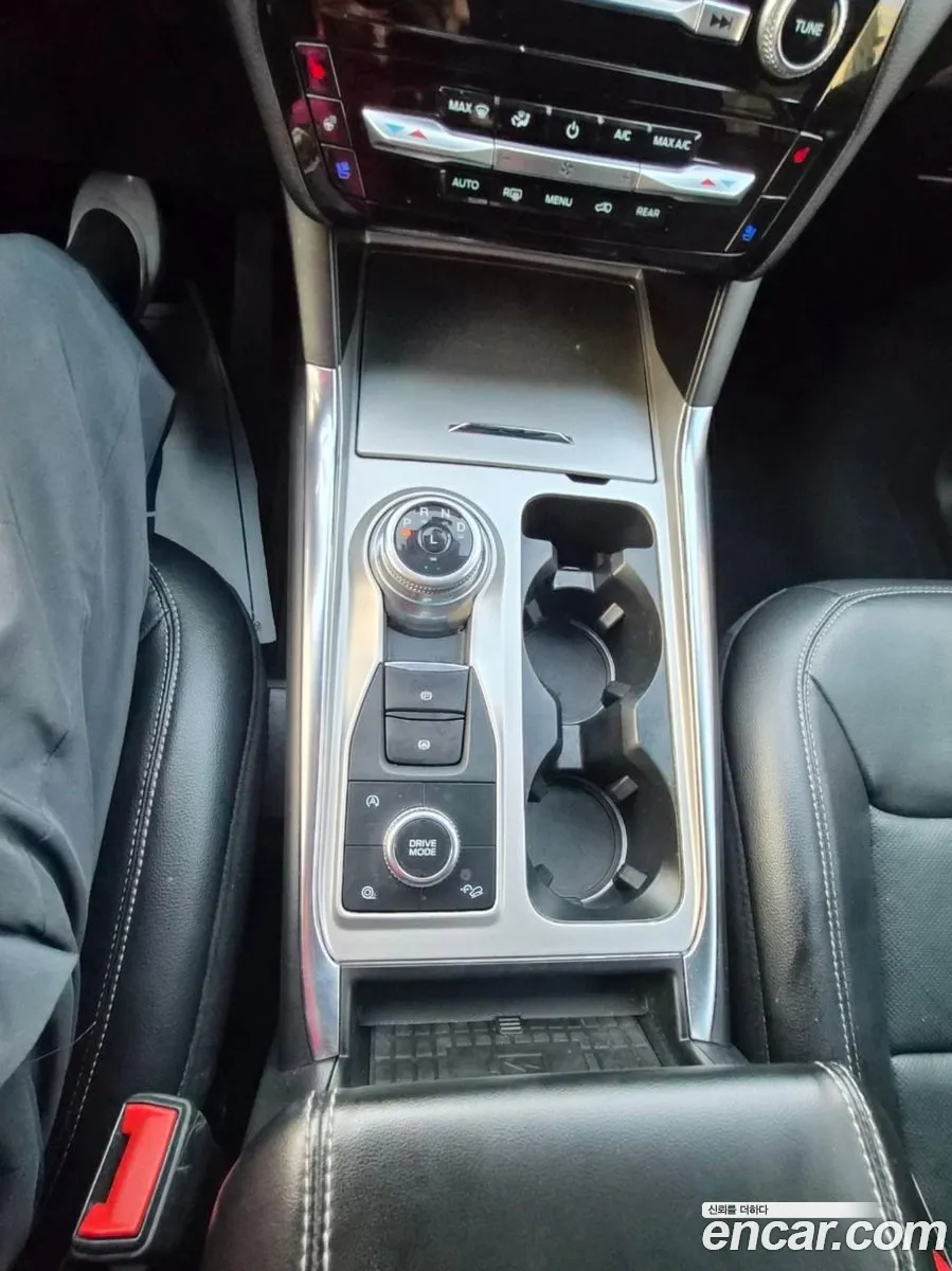 Ford Explorer 6th Gen 2021 — 13