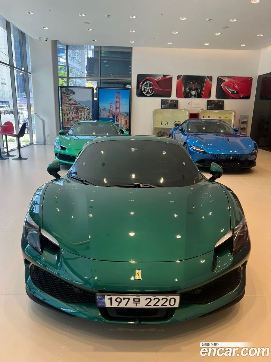 Ferrari 296 GTS 2024 — 10