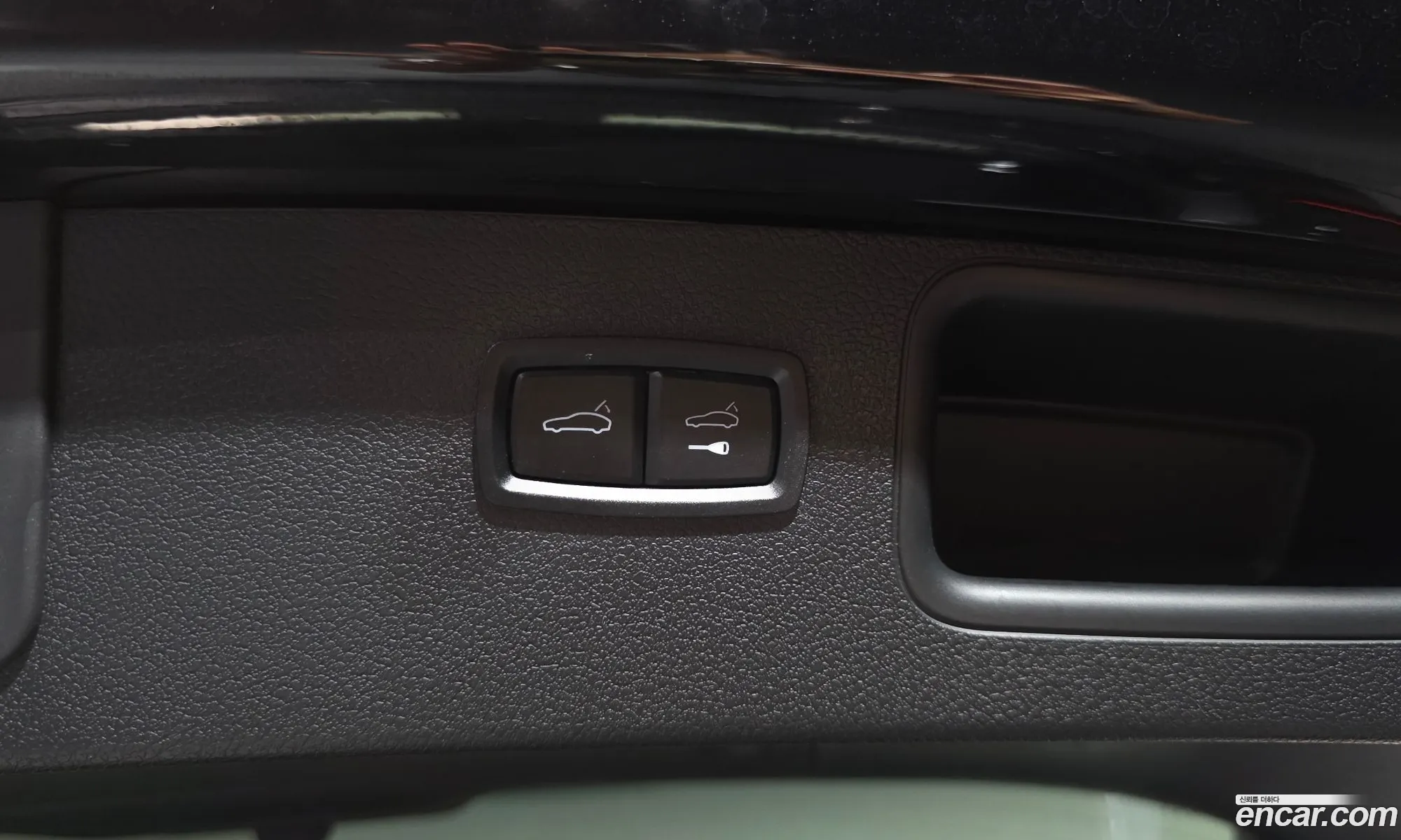 Porsche Macan 2018 WP1AG2958JLB63729 — 31