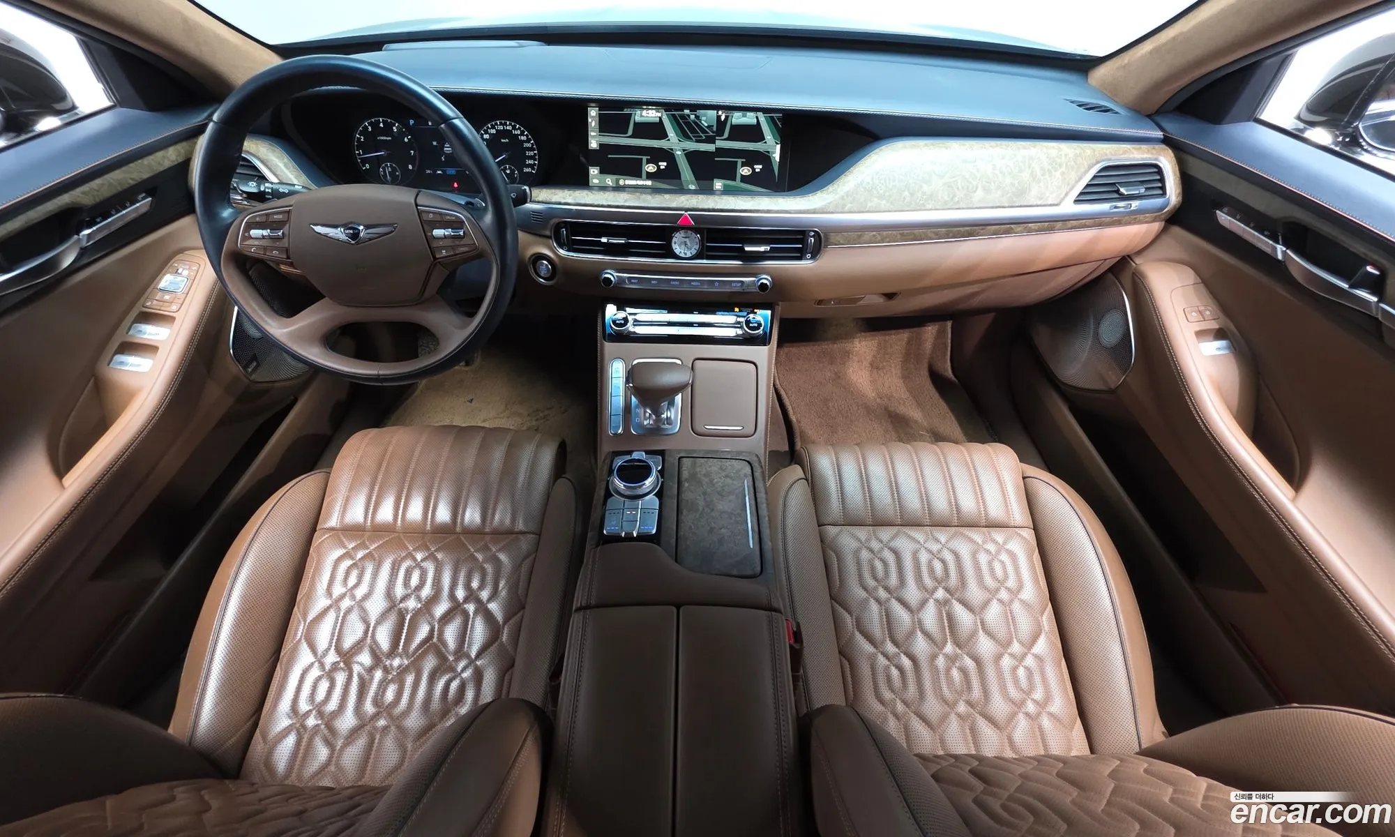 Genesis G90 2019 — 2