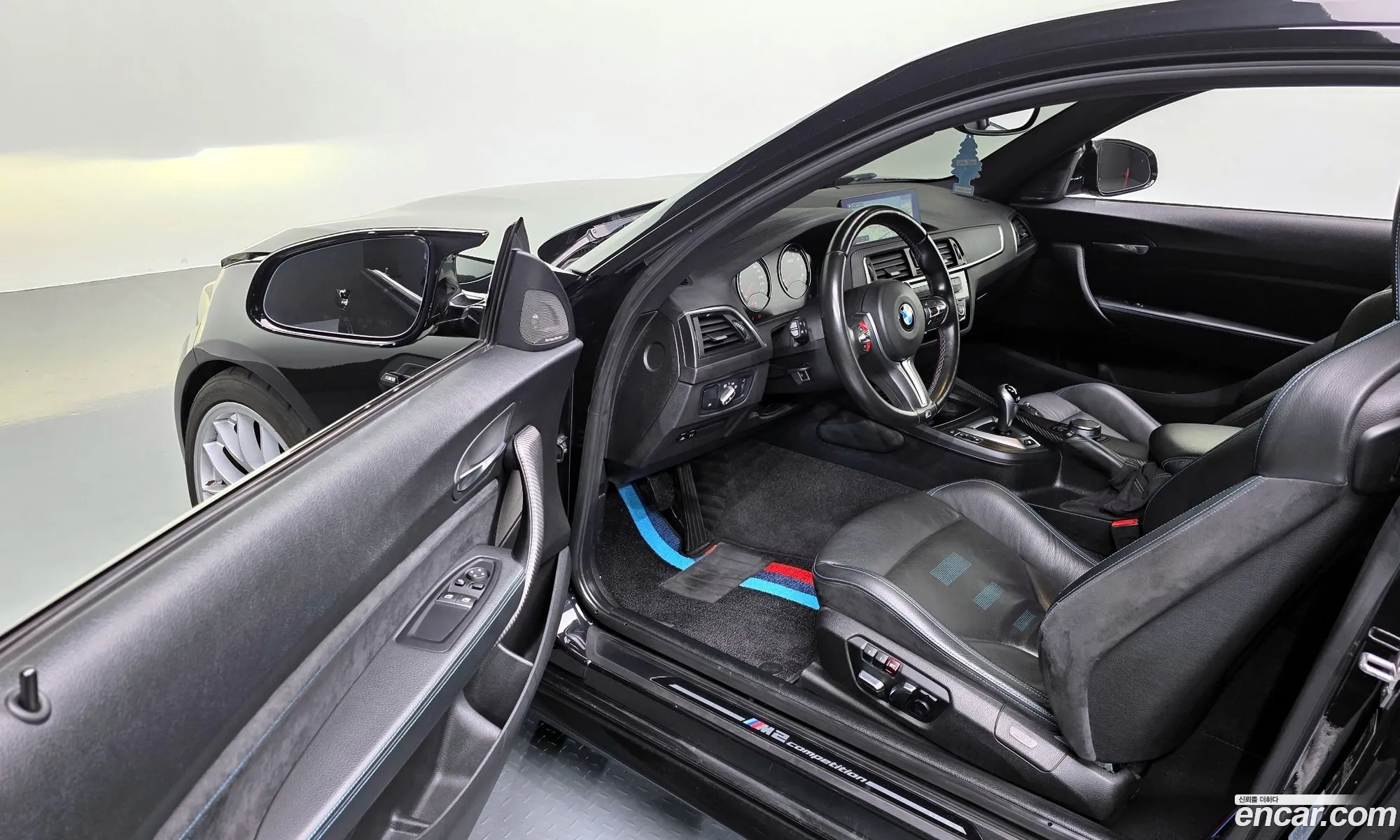 BMW M2 2020 WBS2U7106L7F57703 — 3