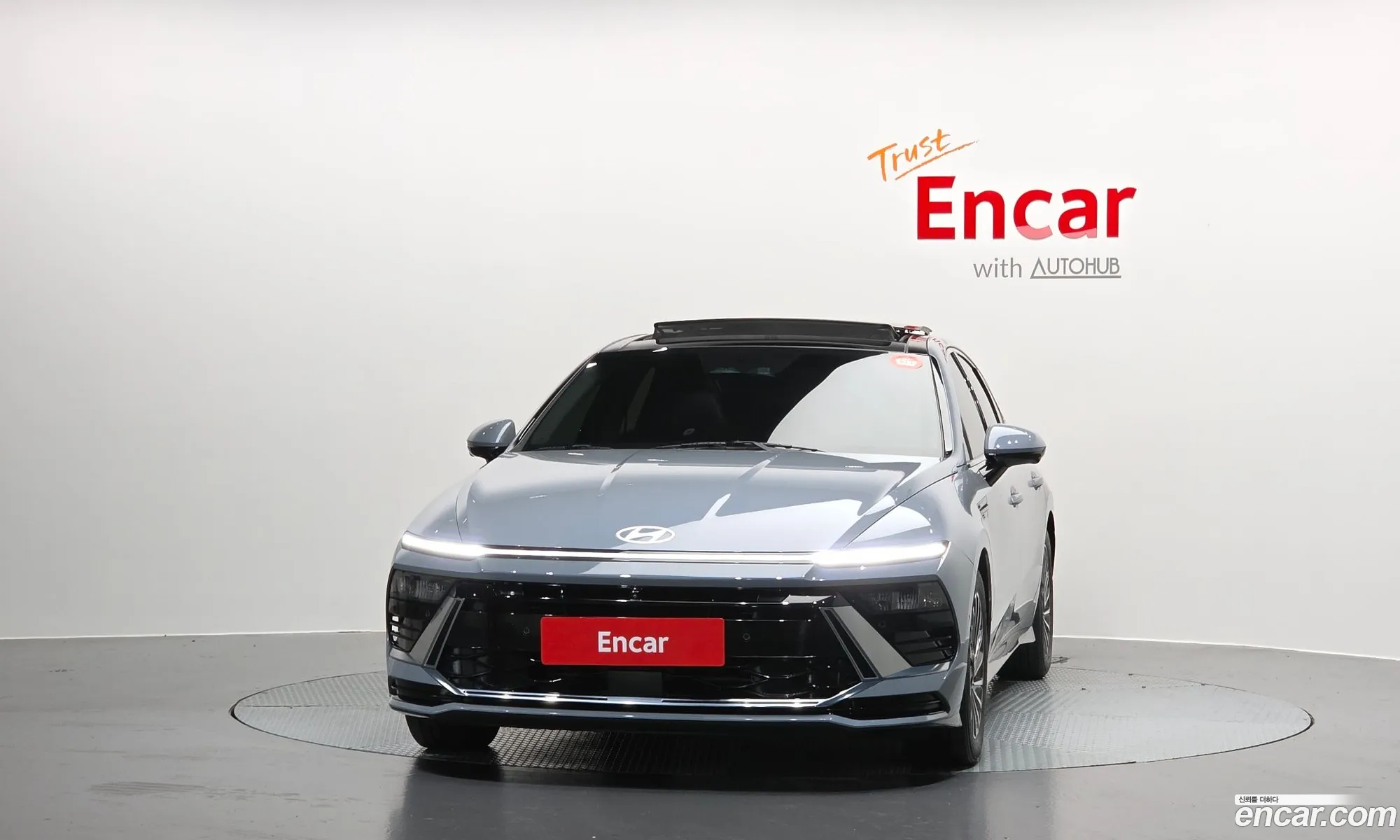 Hyundai Sonata the Edge Hybrid 2024 — 4
