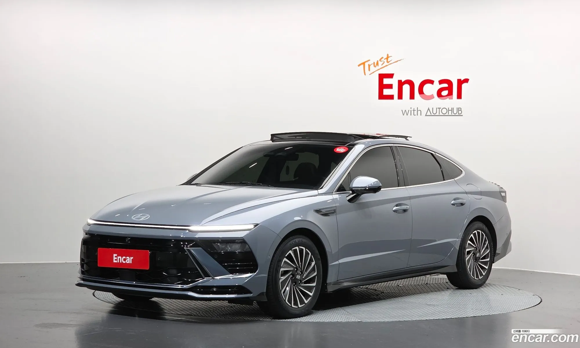 Hyundai Sonata the Edge Hybrid 2024 — 3