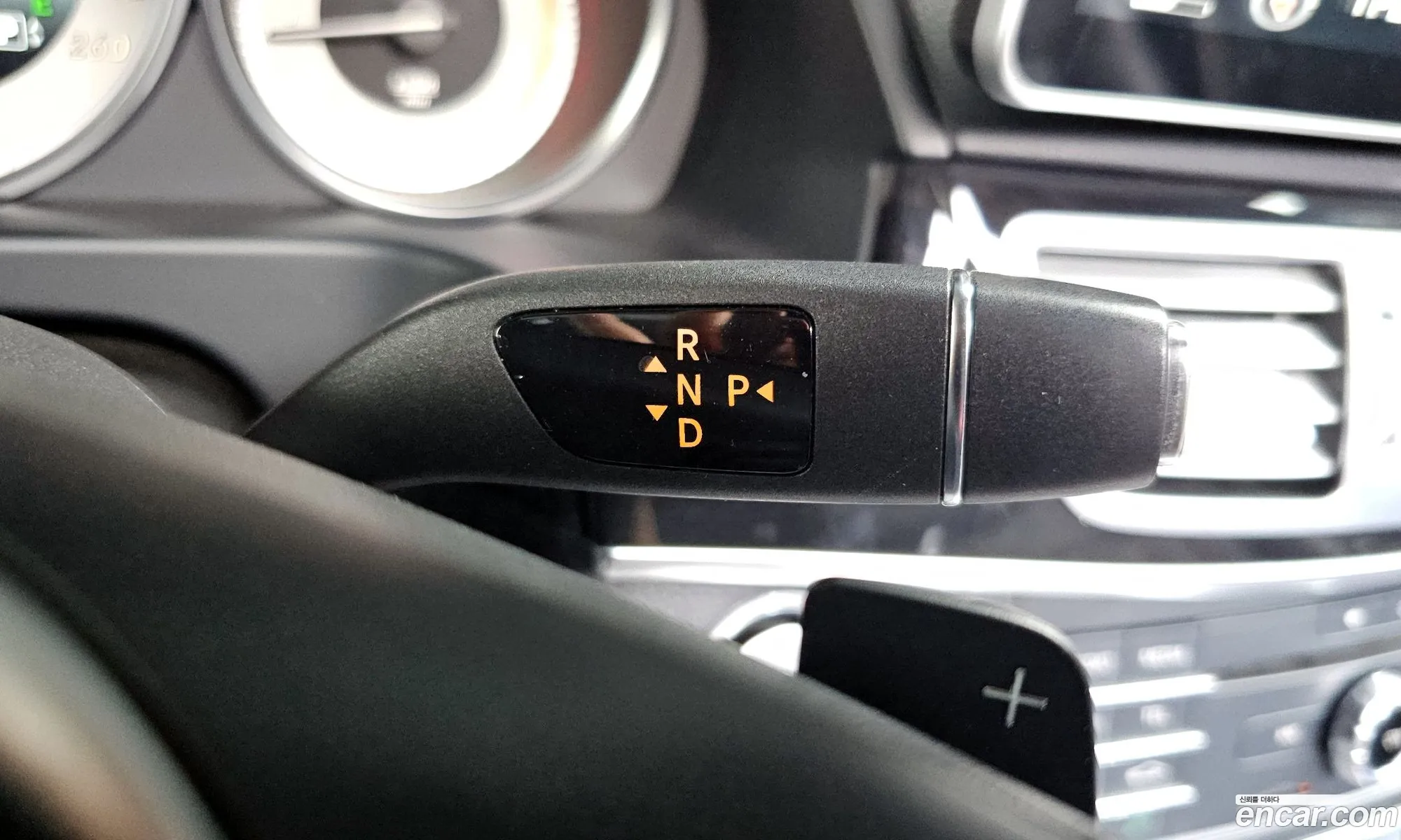 Mercedes-Benz E-Class W212 2015 — 11
