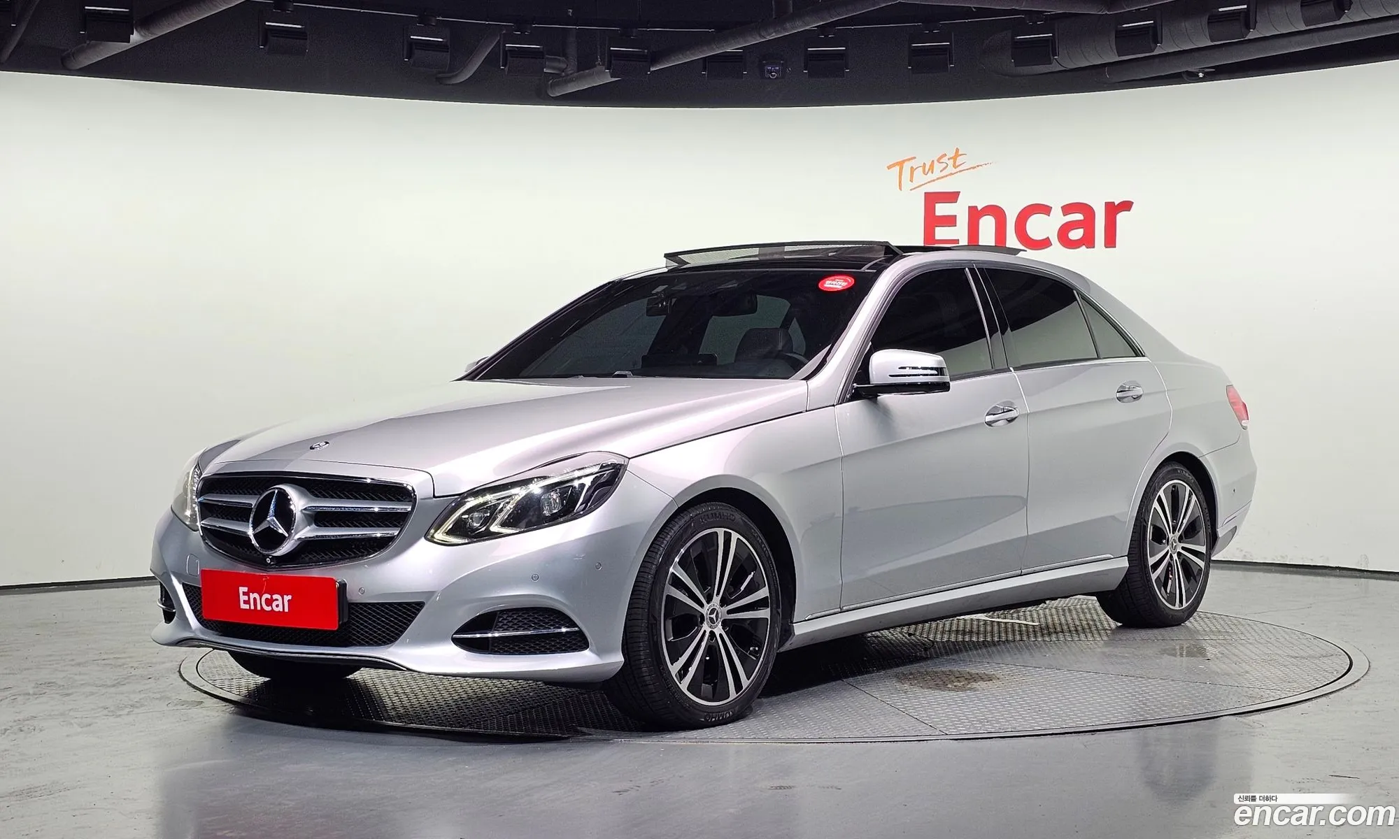 Mercedes-Benz E-Class W212 2015 — 7