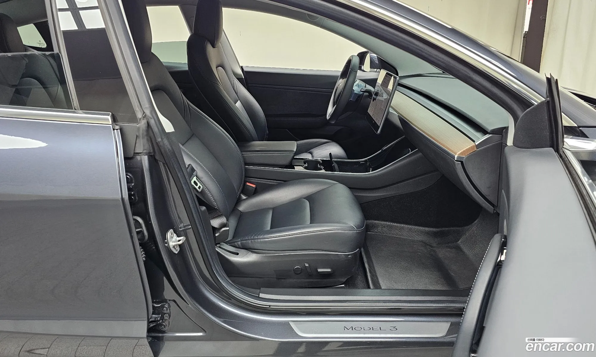 Tesla Model 3 2019 5YJ3E1EC0LF585854 — 12