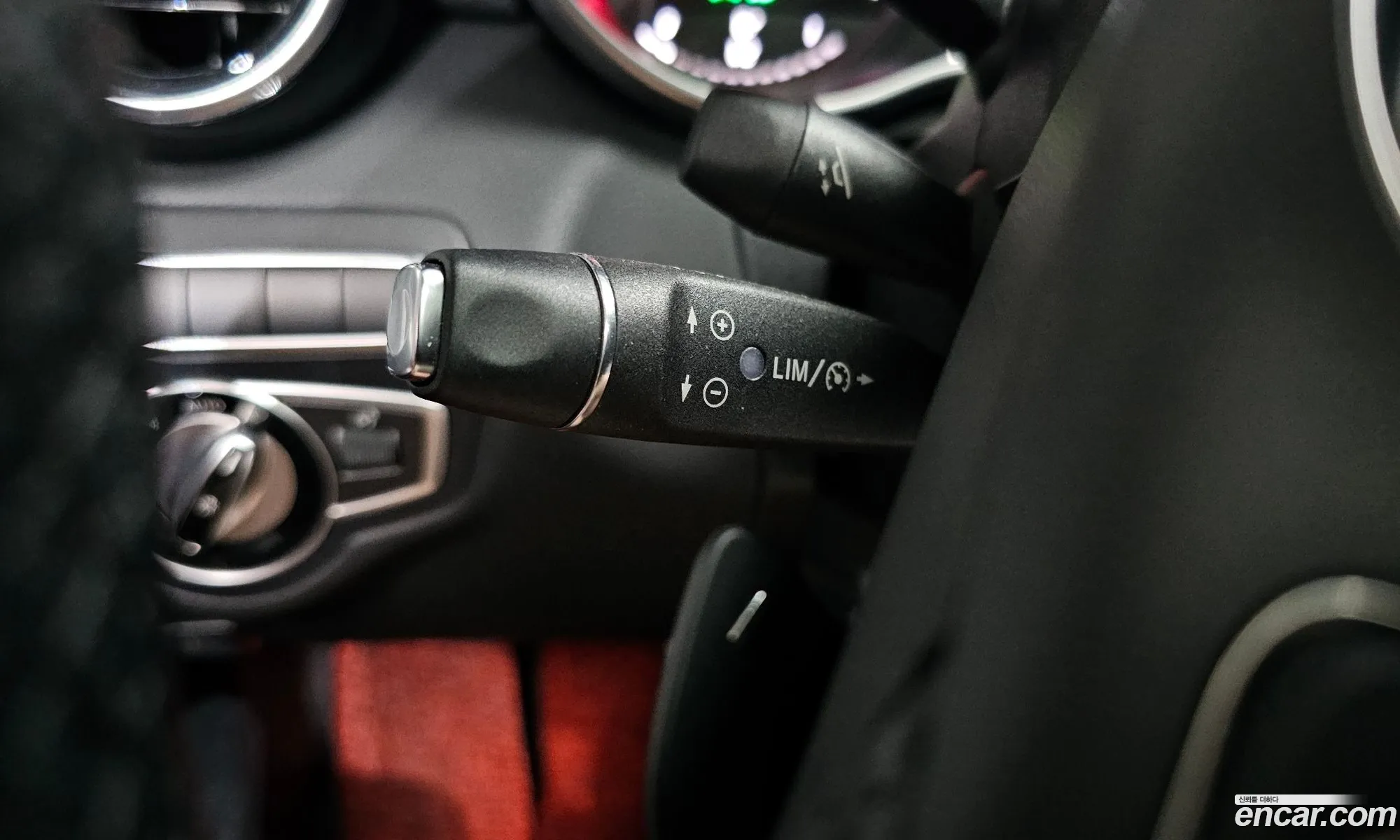 Mercedes-Benz C-Class W205 2017 — 10