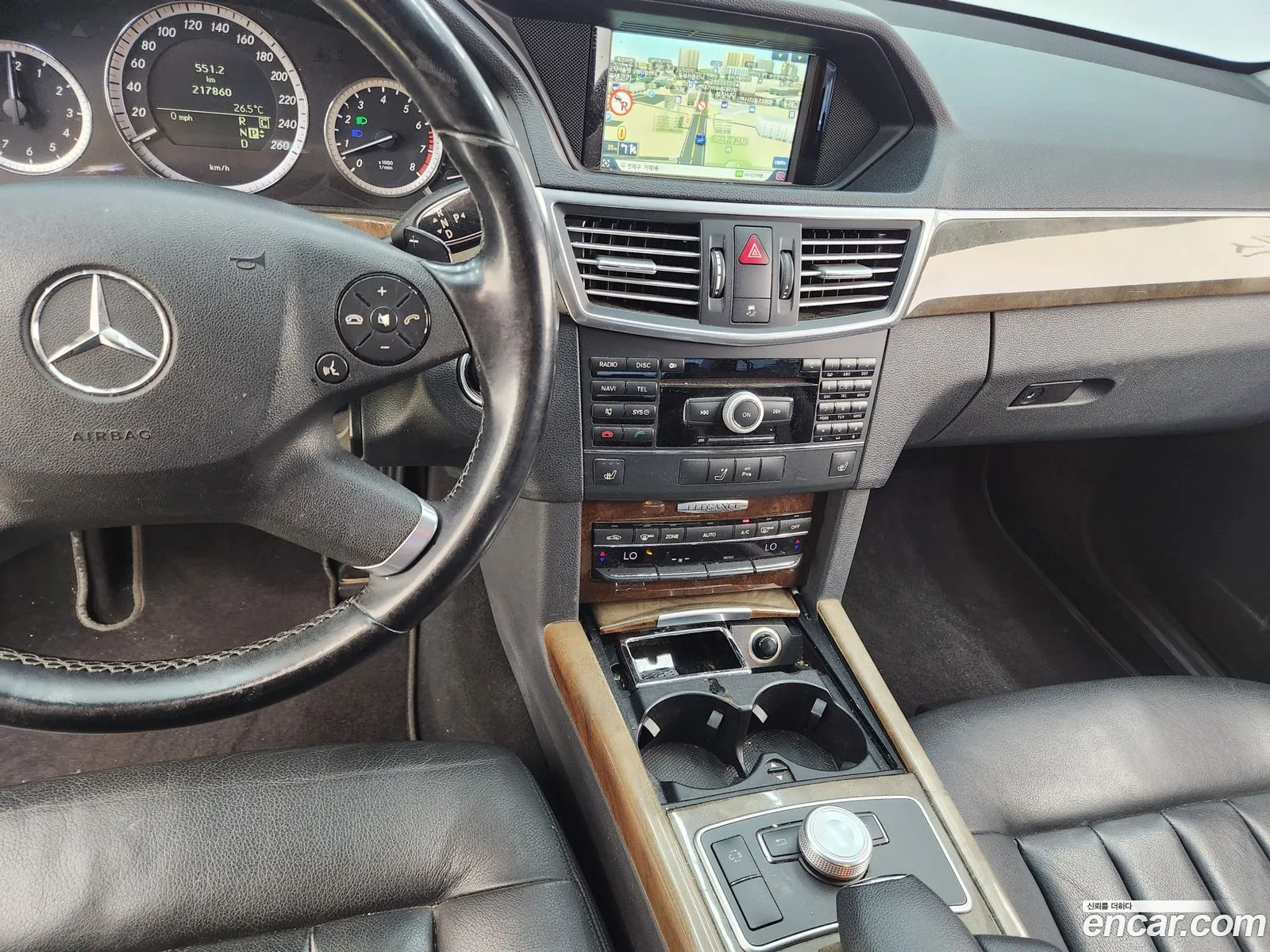 Mercedes-Benz E-Class W212 2010 — 20