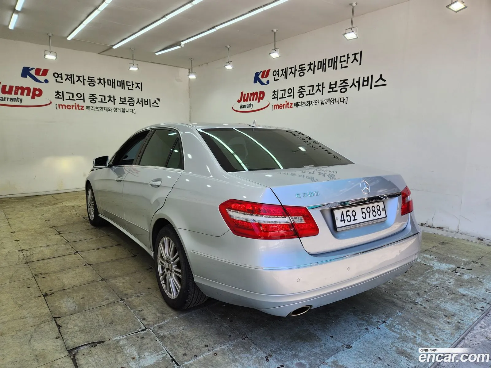 Mercedes-Benz E-Class W212 2010 — 2