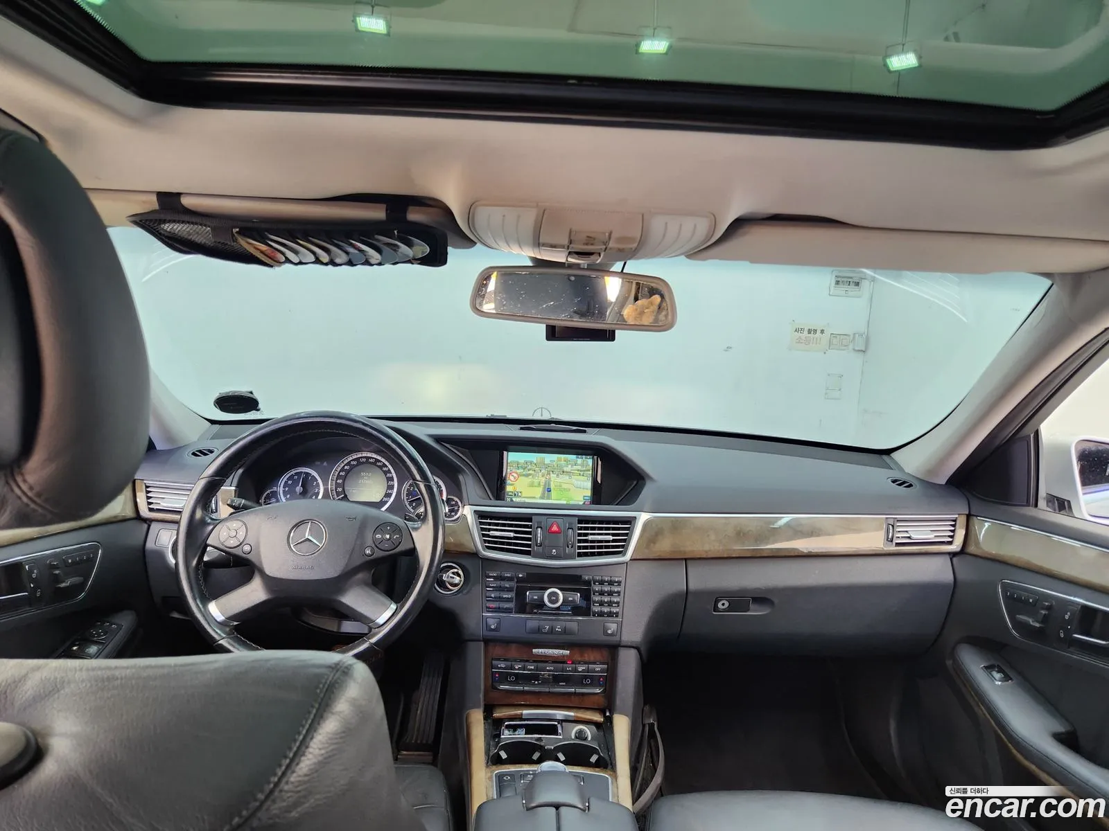 Mercedes-Benz E-Class W212 2010 — 3