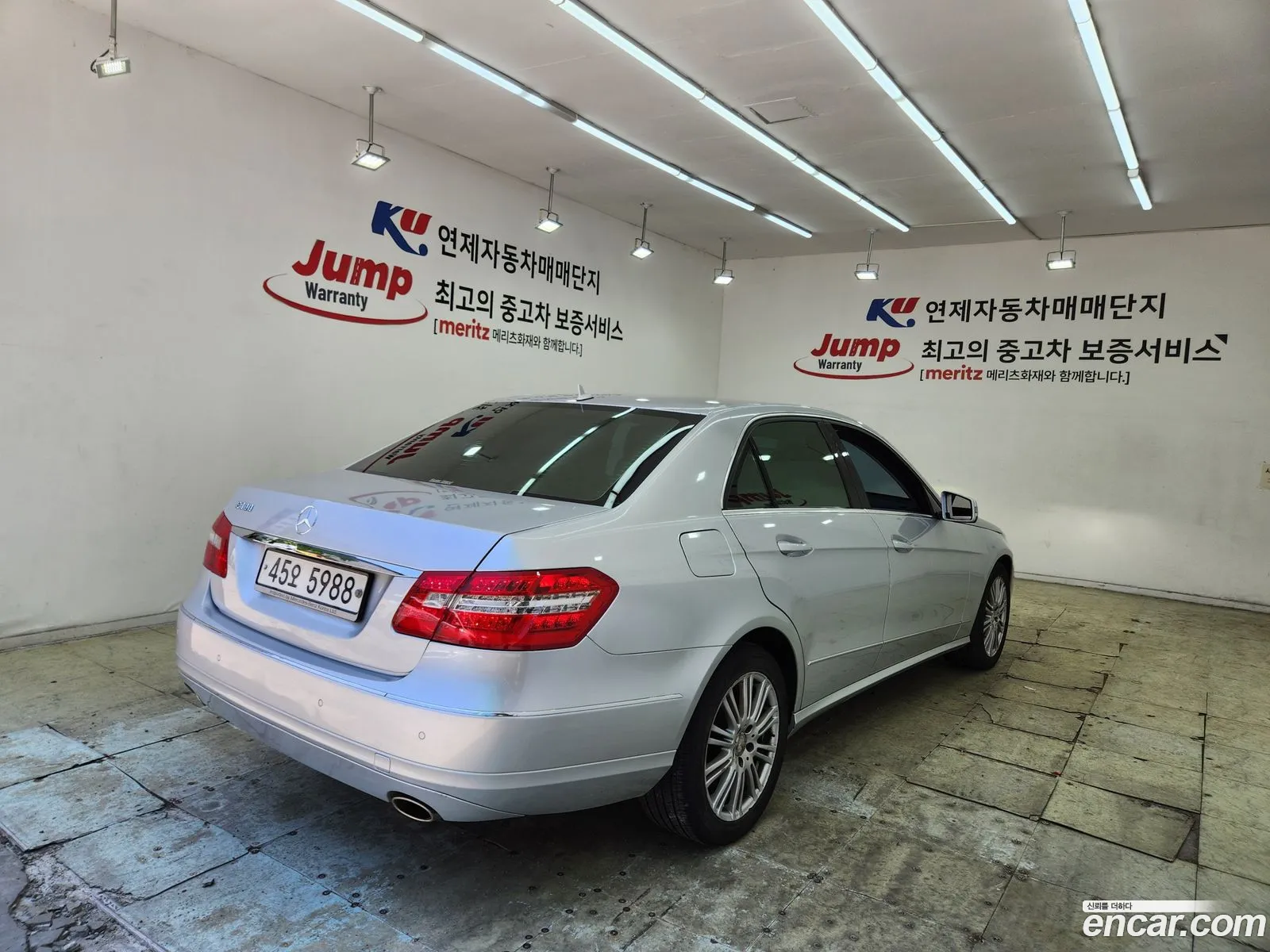 Mercedes-Benz E-Class W212 2010 — 8