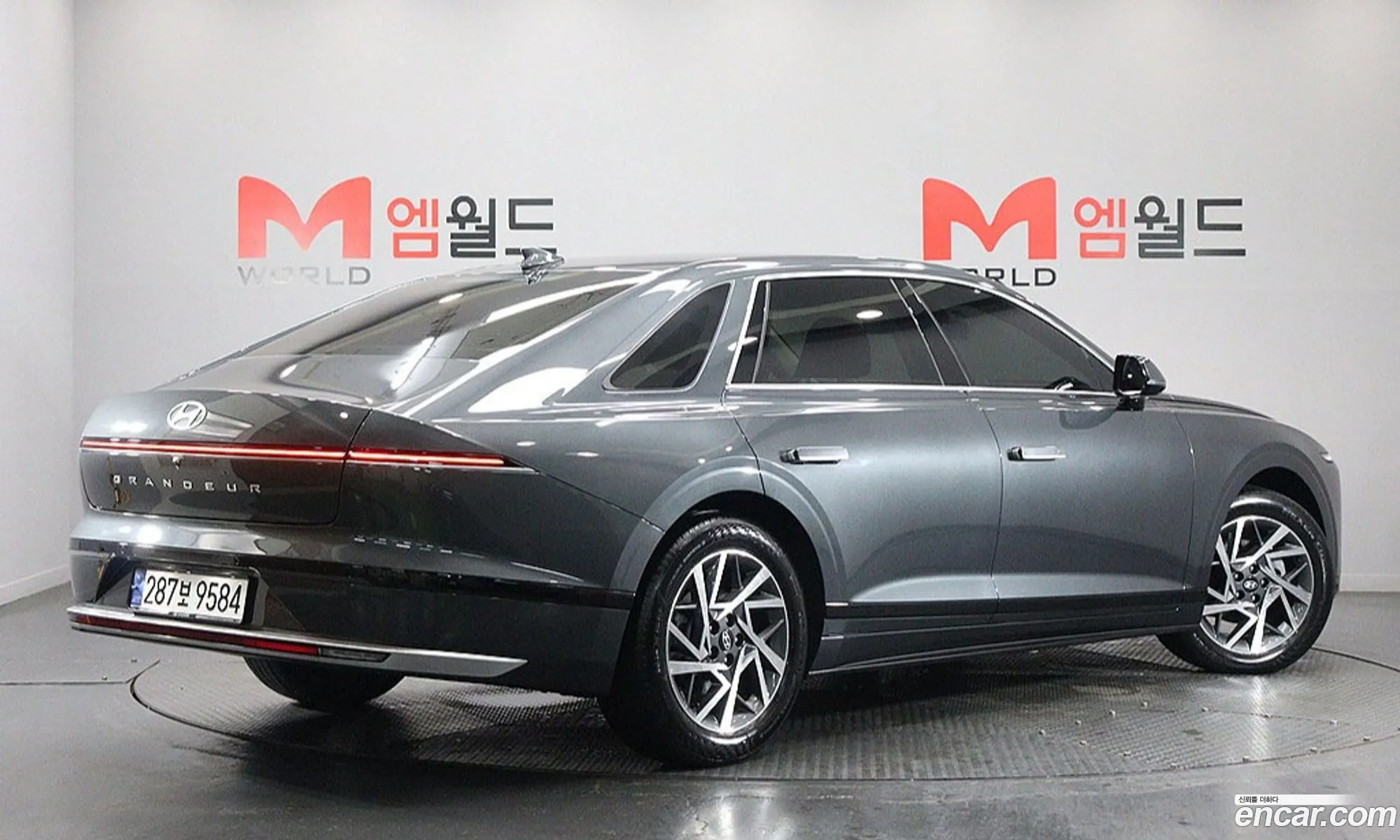 Hyundai Grandeur Hybrid 2023 — 2