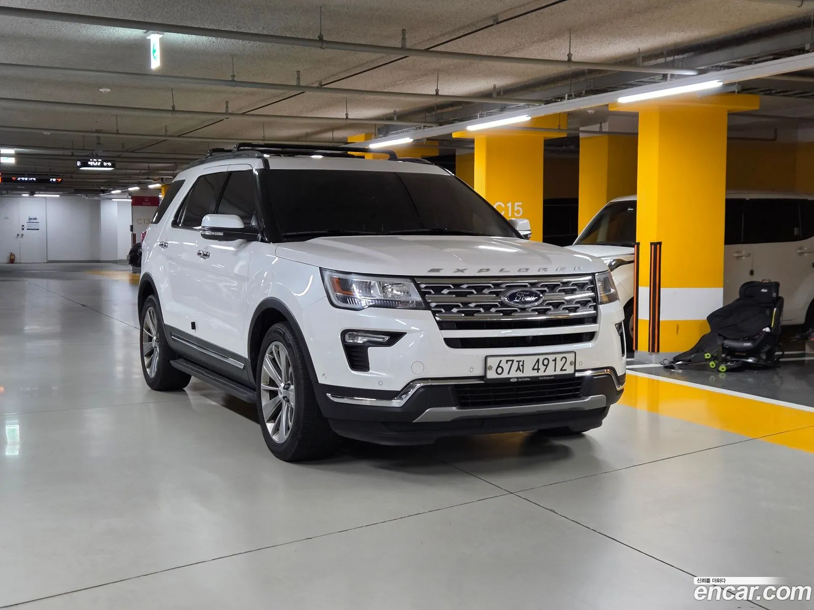 Ford Explorer 2018 — 19