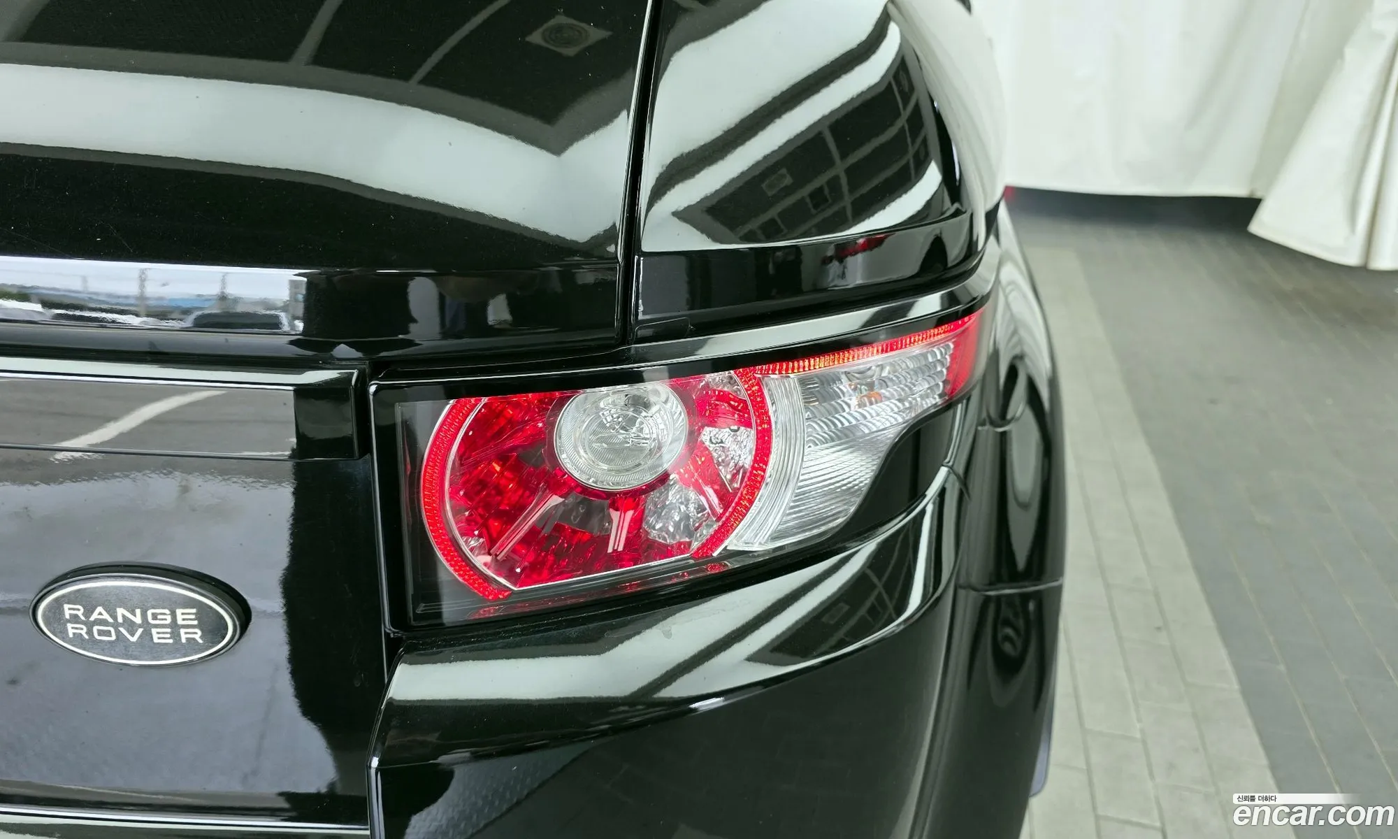 Land Rover Range Rover Evoque 2012 — 12