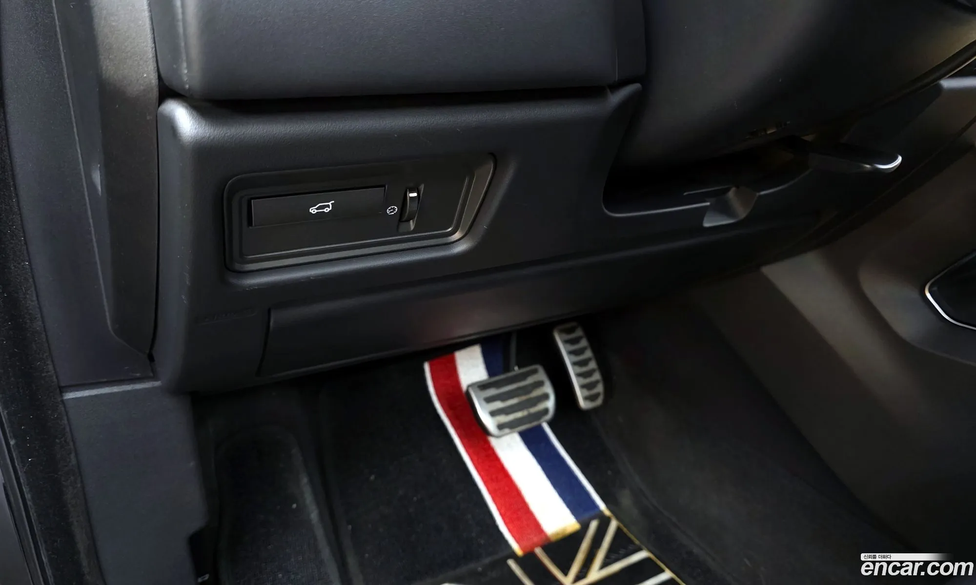 Land Rover Range Rover Evoque 2012 — 13