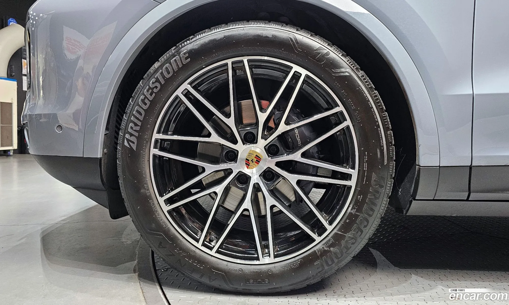 Porsche Cayenne 2024 WP1BA29Y6RDA60136 — 9