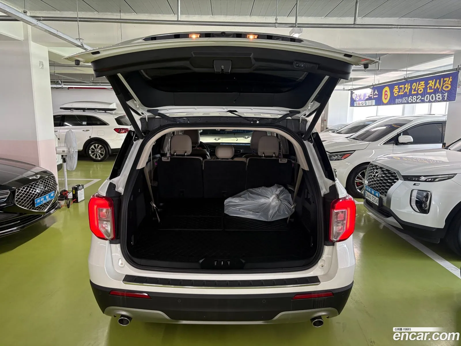Ford Explorer 6th Gen 2020 — 8