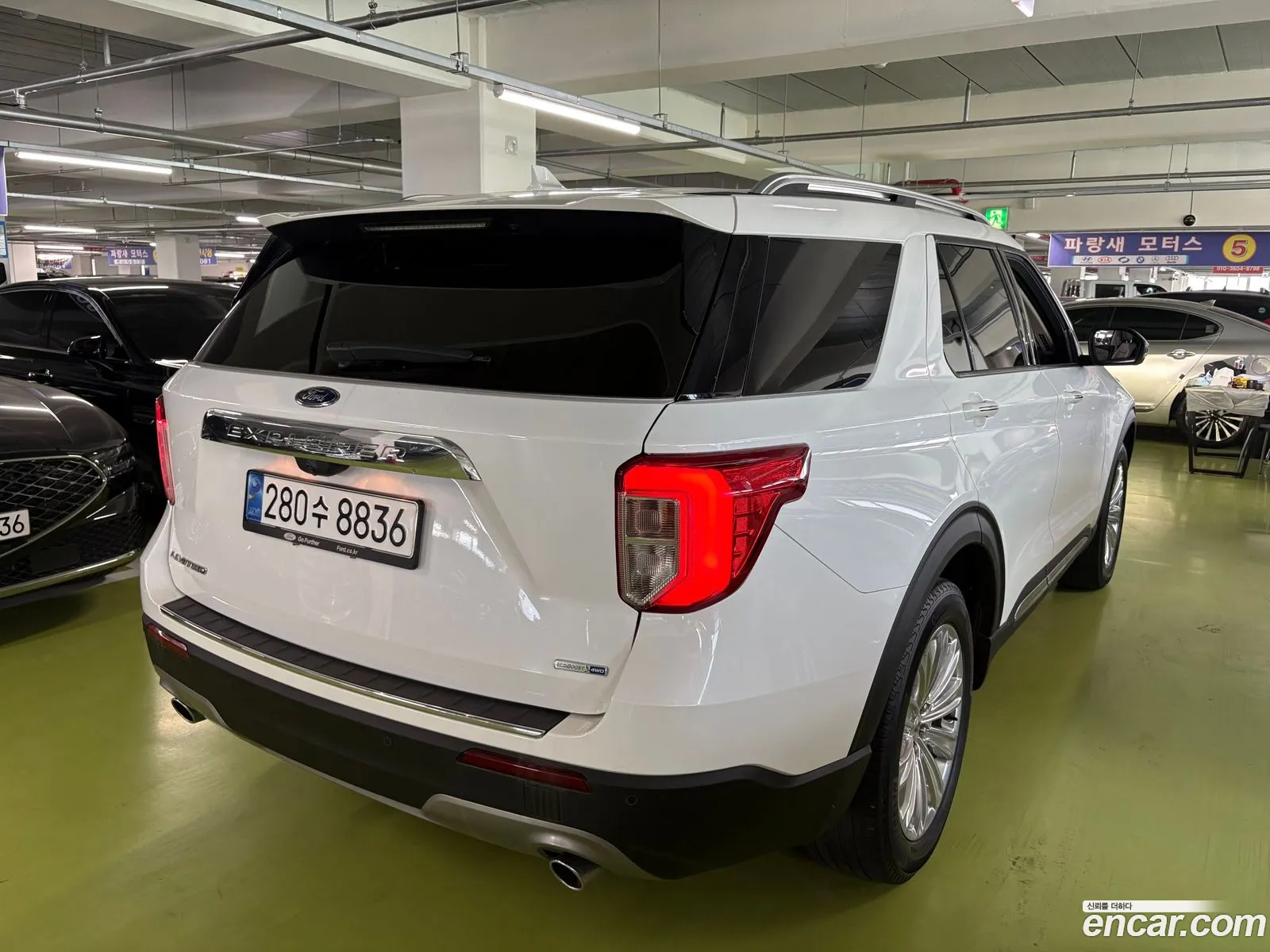 Ford Explorer 6th Gen 2020 — 10