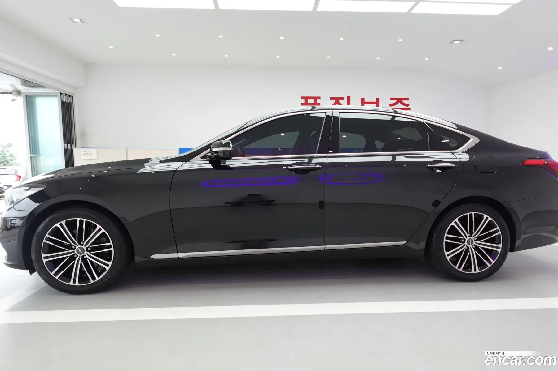 Genesis G80 2018 — 3