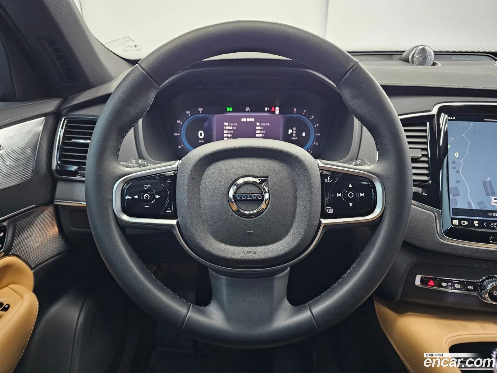 Volvo XC90 2025 — 8