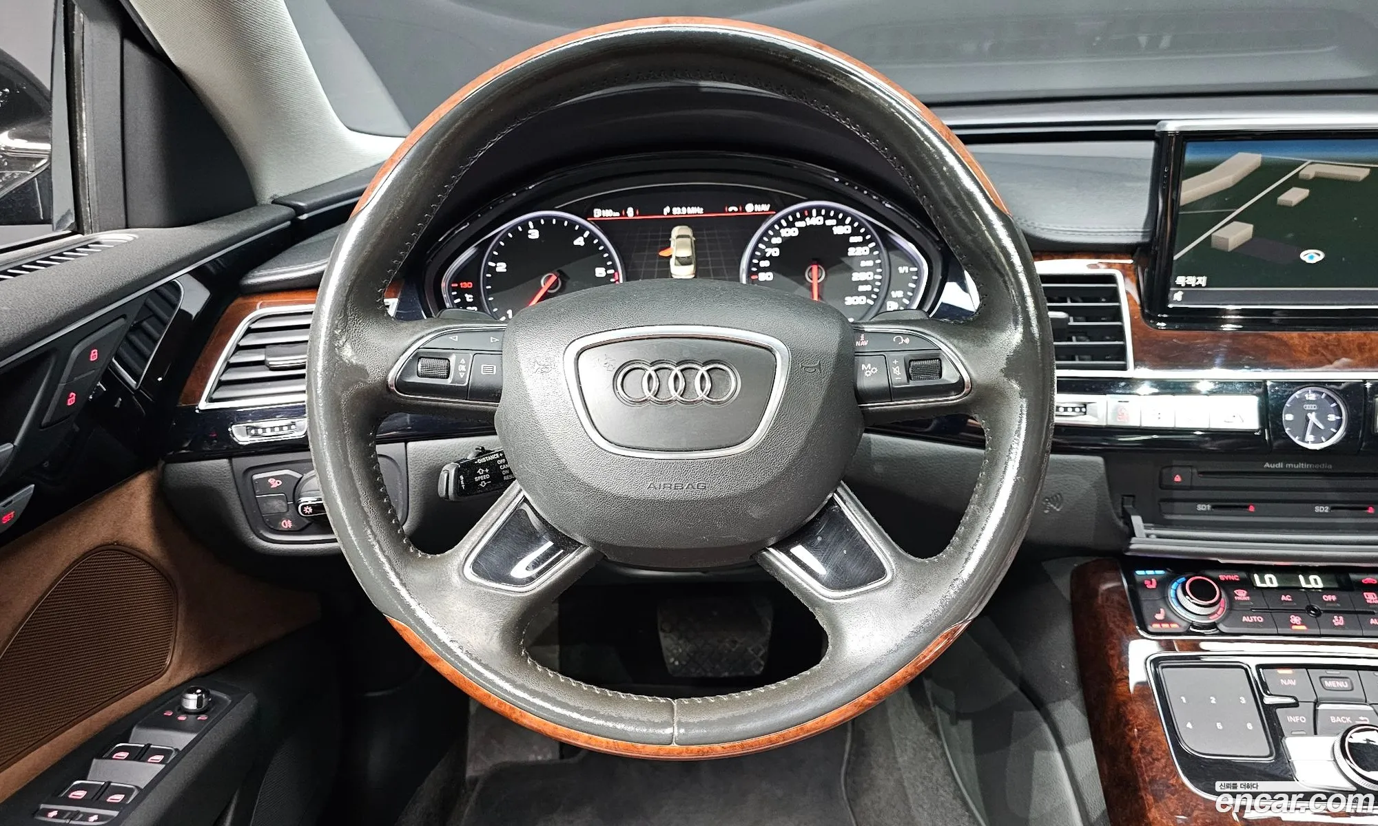 Audi A8 2012 WAUZZZ4H7DN005526 — 3