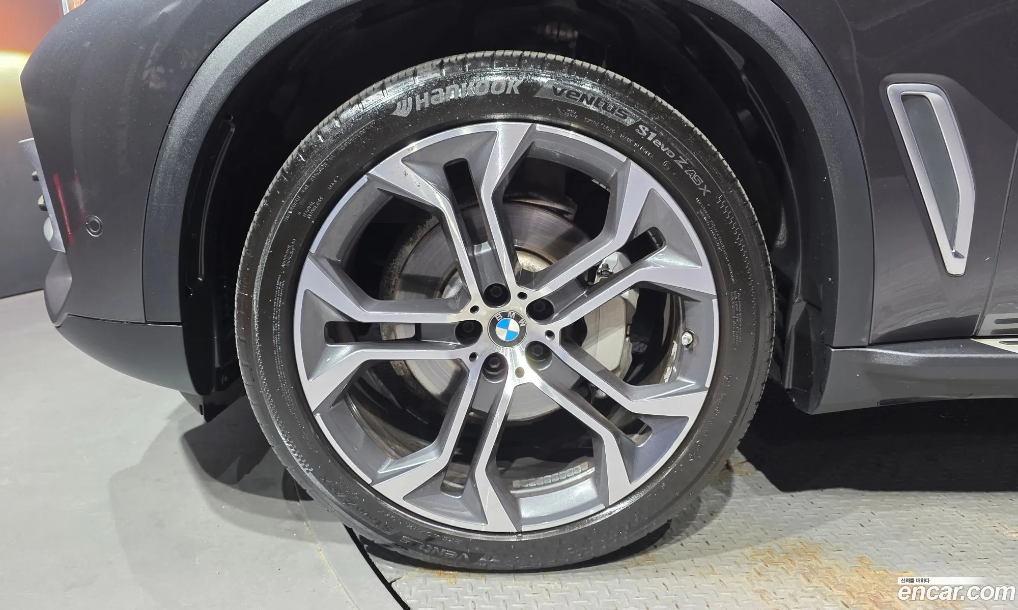 BMW X5 2021 — 15