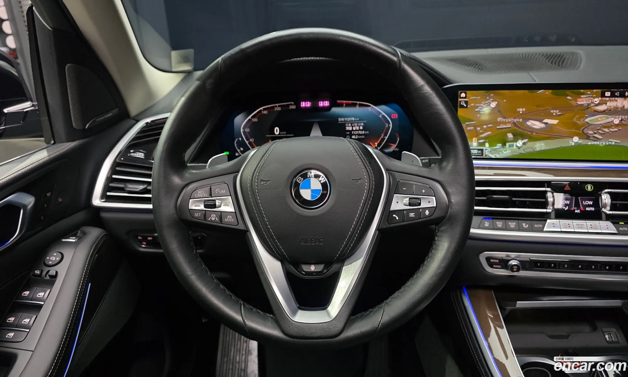 BMW X5 2021 — 32