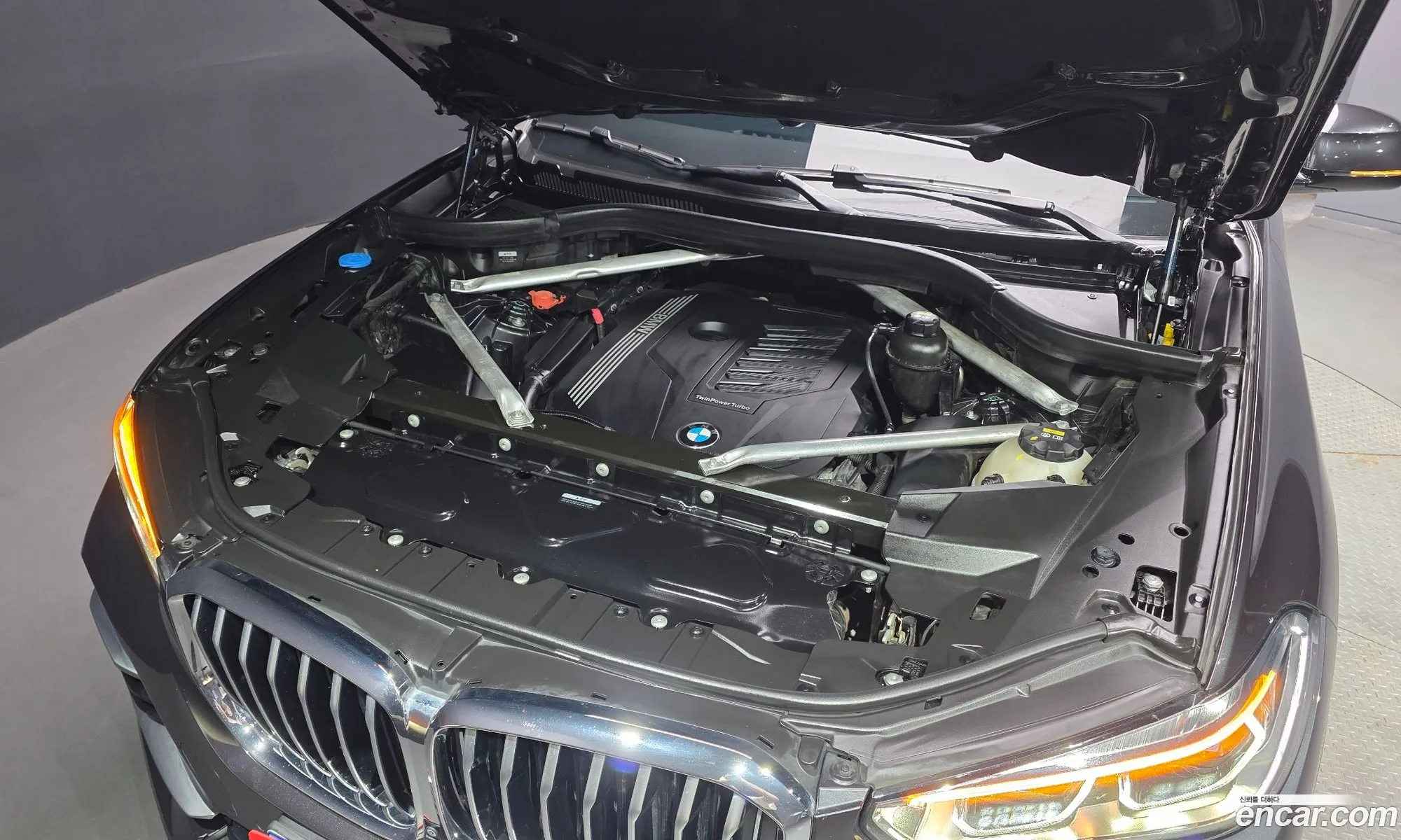 BMW X5 2021 — 19