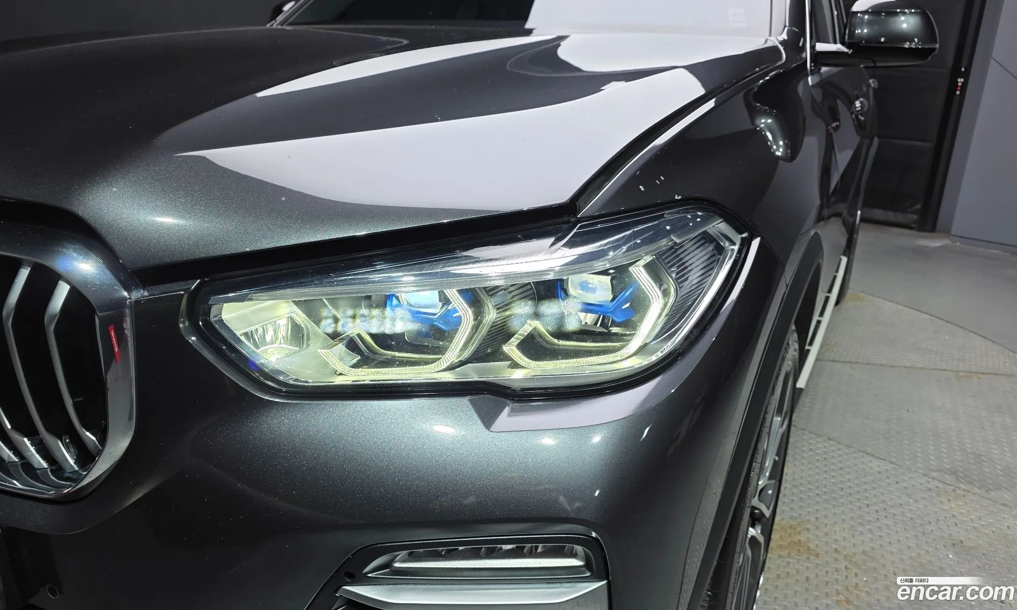 BMW X5 2021 — 28