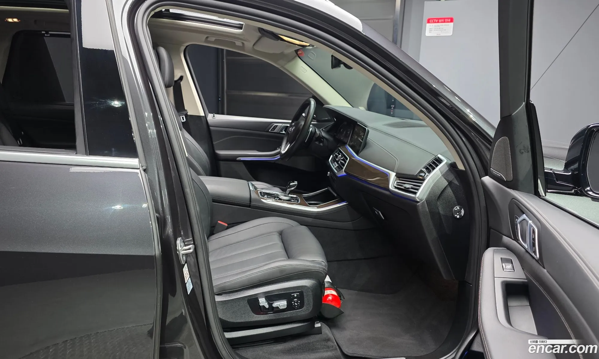 BMW X5 2021 — 25