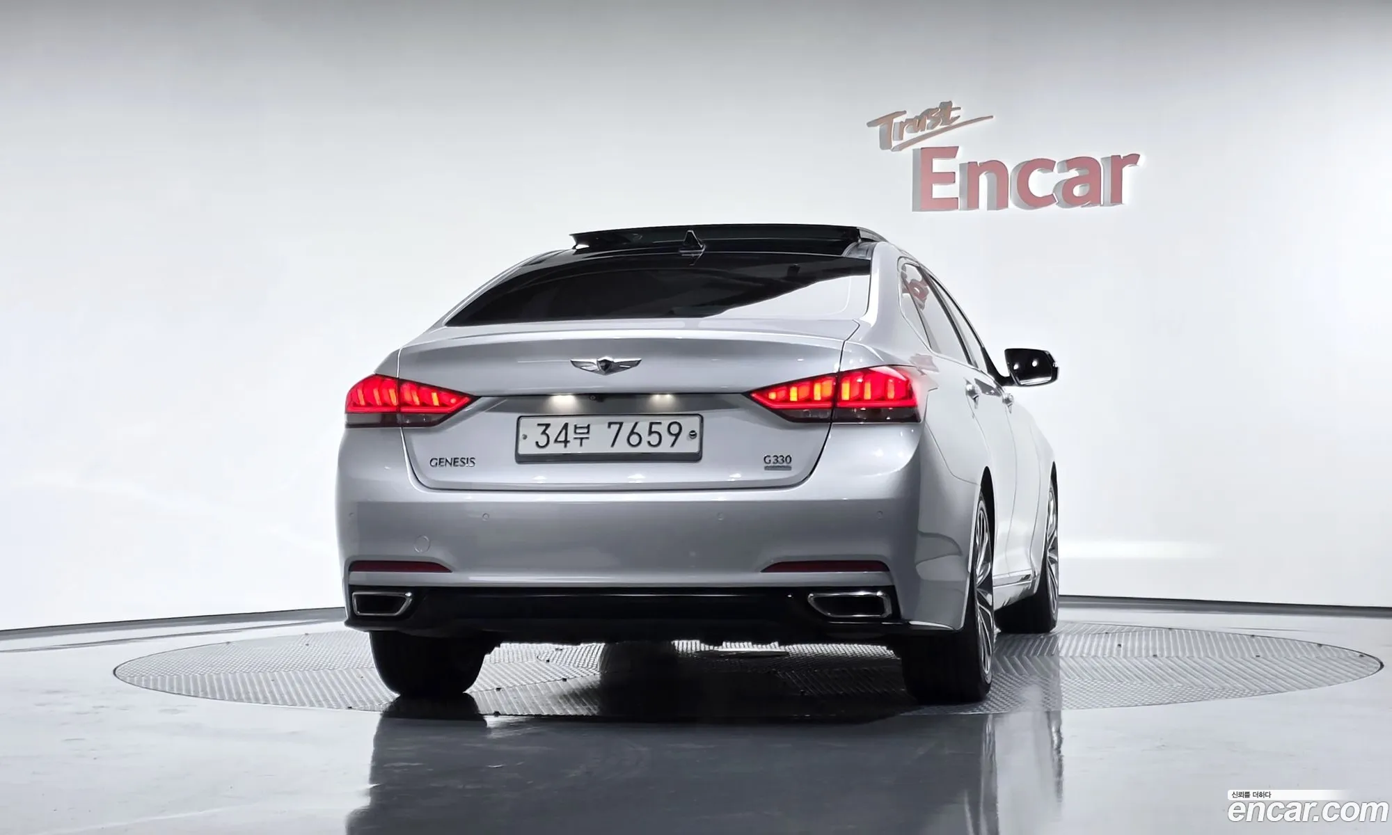 Hyundai Genesis DH 2014 — 3