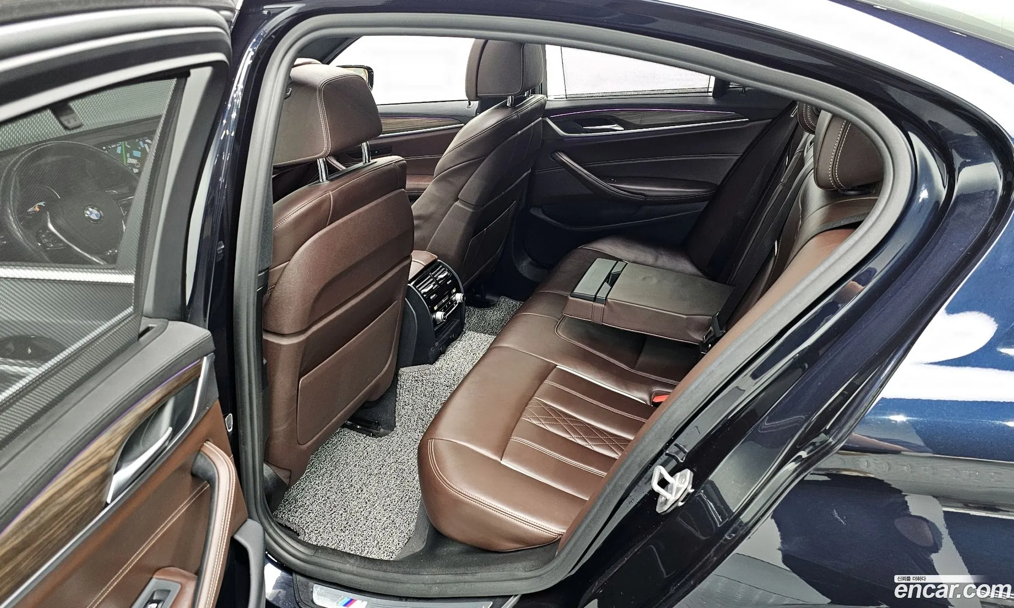 BMW 5 Series 2018 WBAJD3107JB255787 — 13