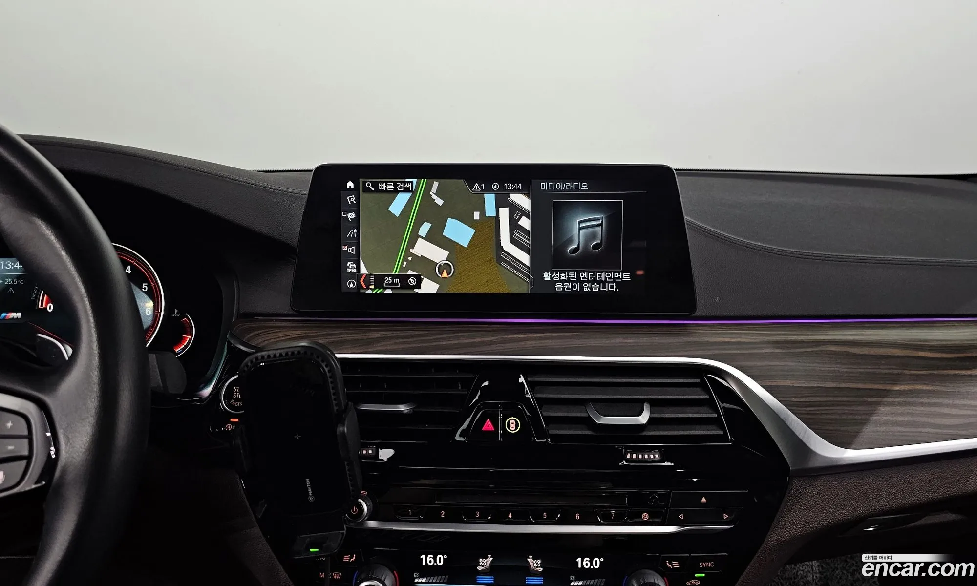 BMW 5 Series 2018 WBAJD3107JB255787 — 8