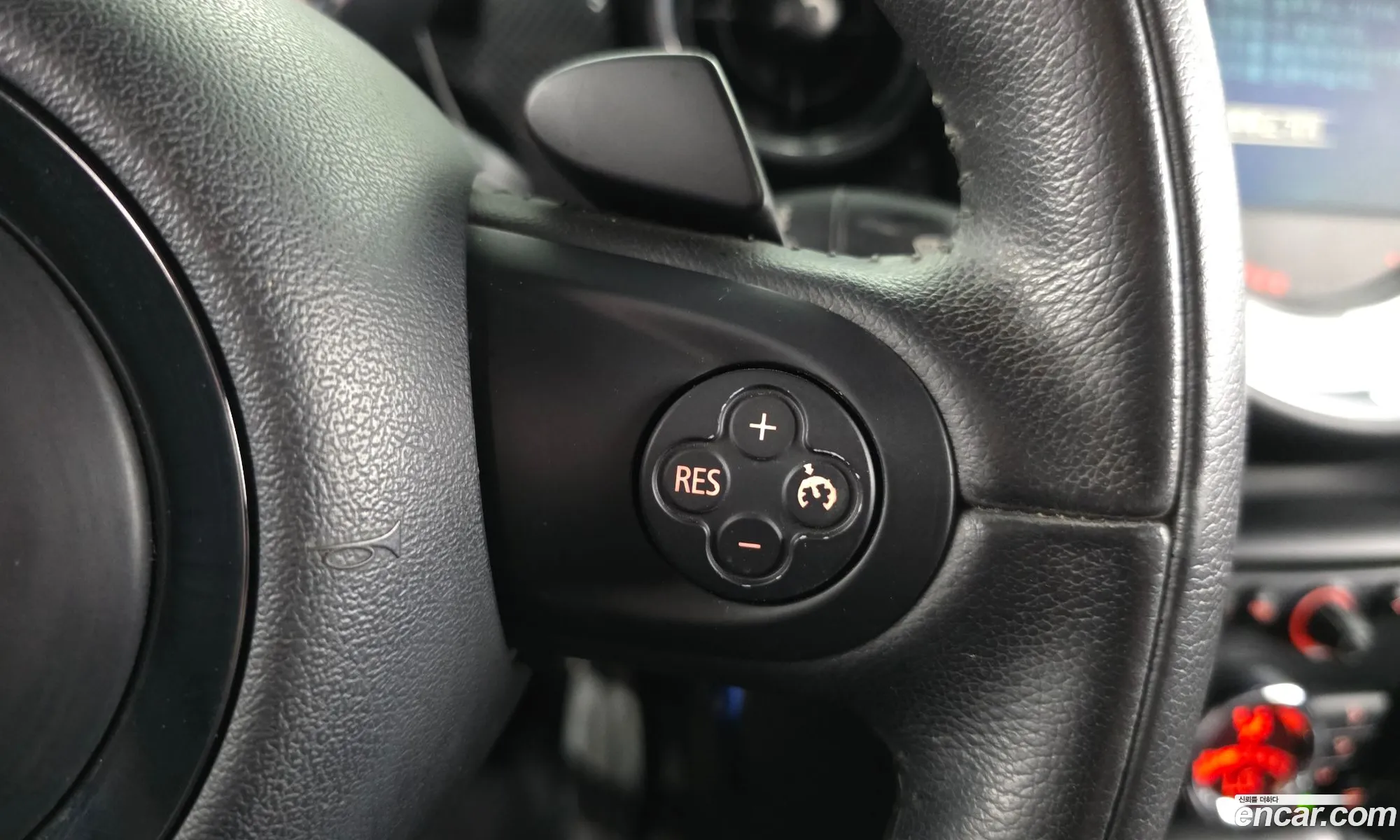 Mini Cooper S Roadster 2013 — 2