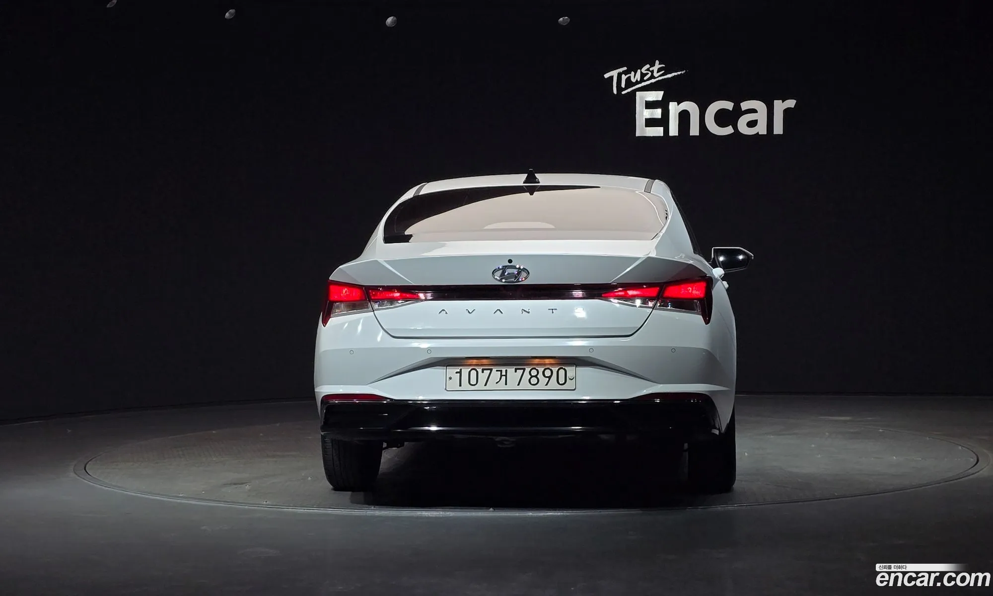 Hyundai Elantra 2021 — 4