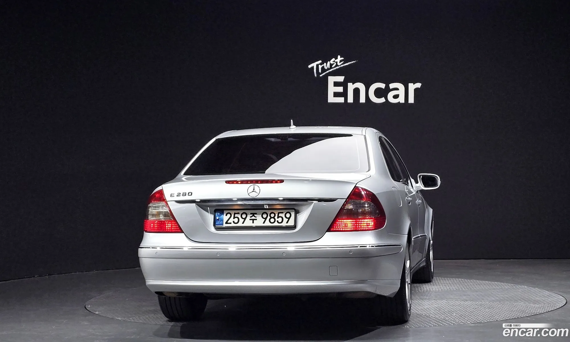 Mercedes-Benz E-Class W211 2009 WDBUF54X69B432838 — 6