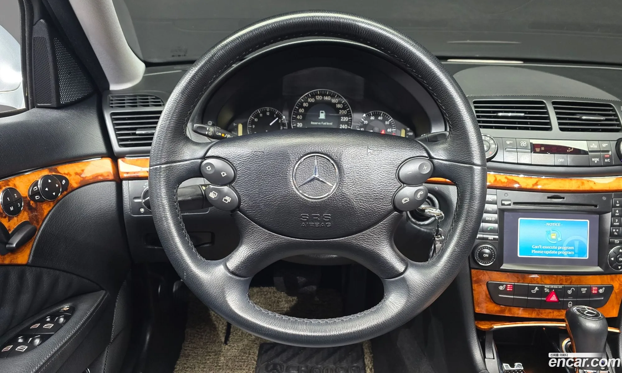 Mercedes-Benz E-Class W211 2009 WDBUF54X69B432838 — 8