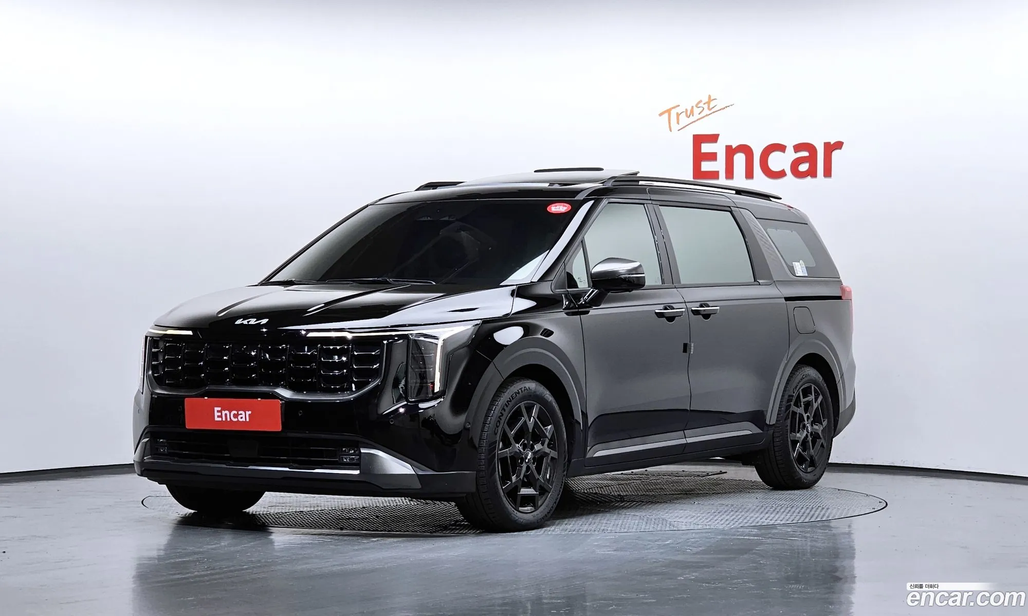 Kia Carnival 2025 — 2