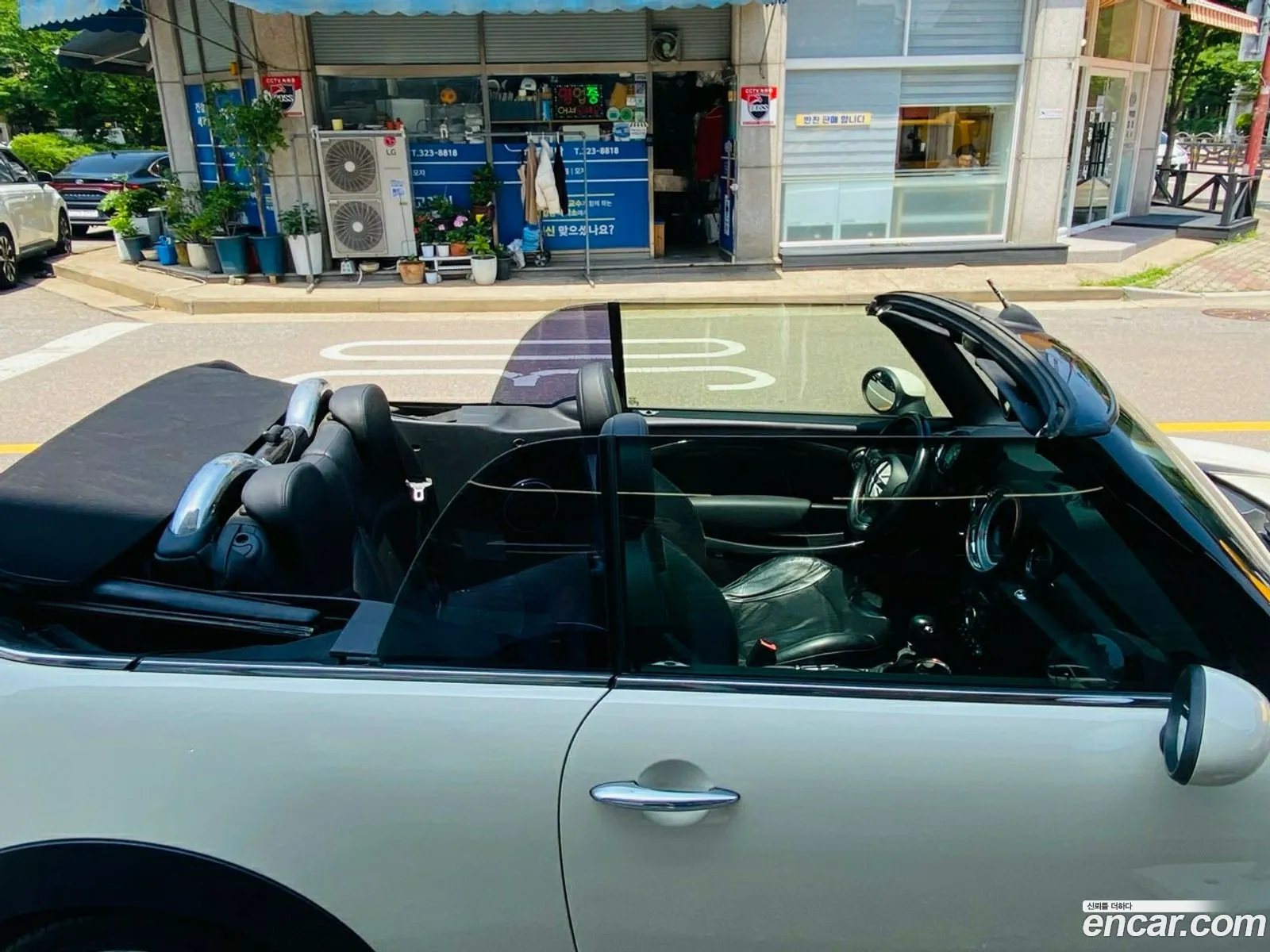 Mini Cooper S Convertible 2011 — 15