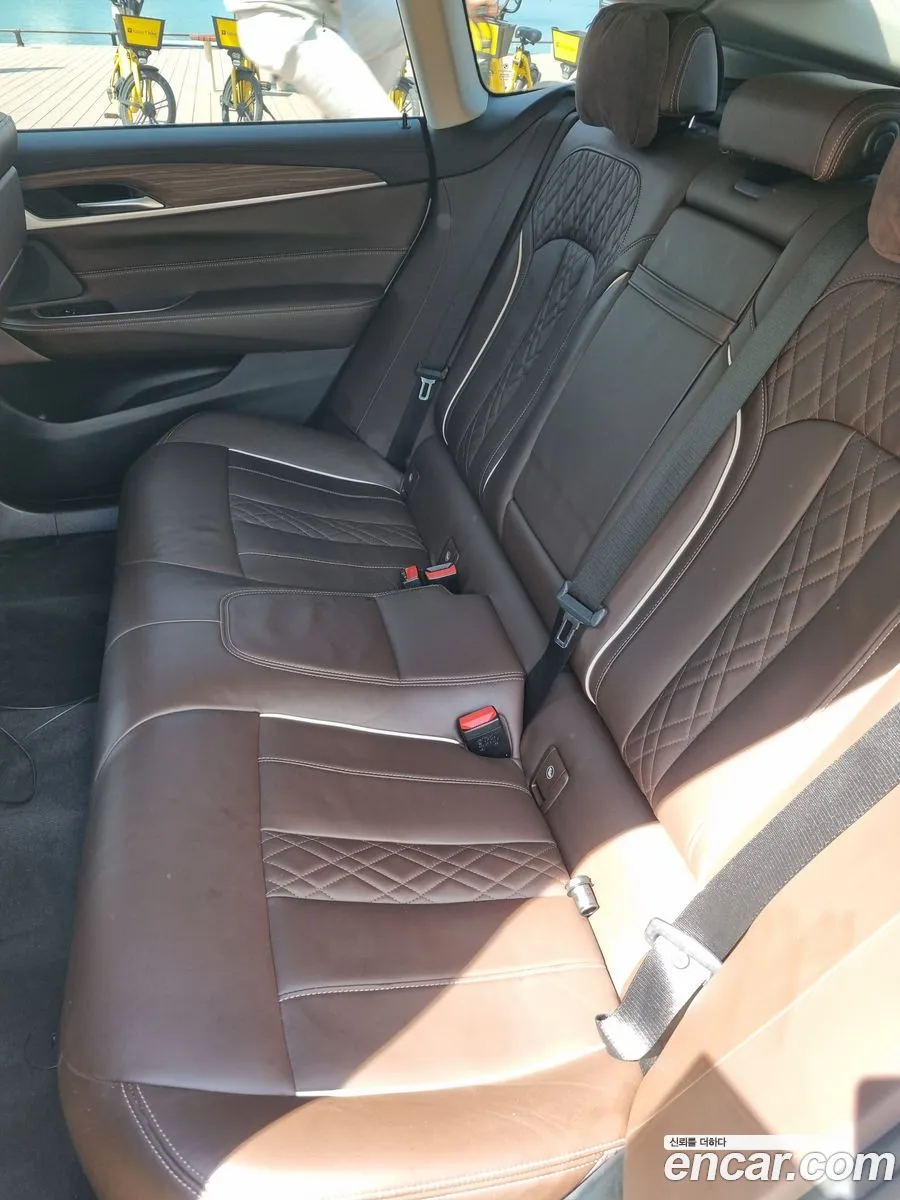 BMW 6 Series GT 2019 — 11