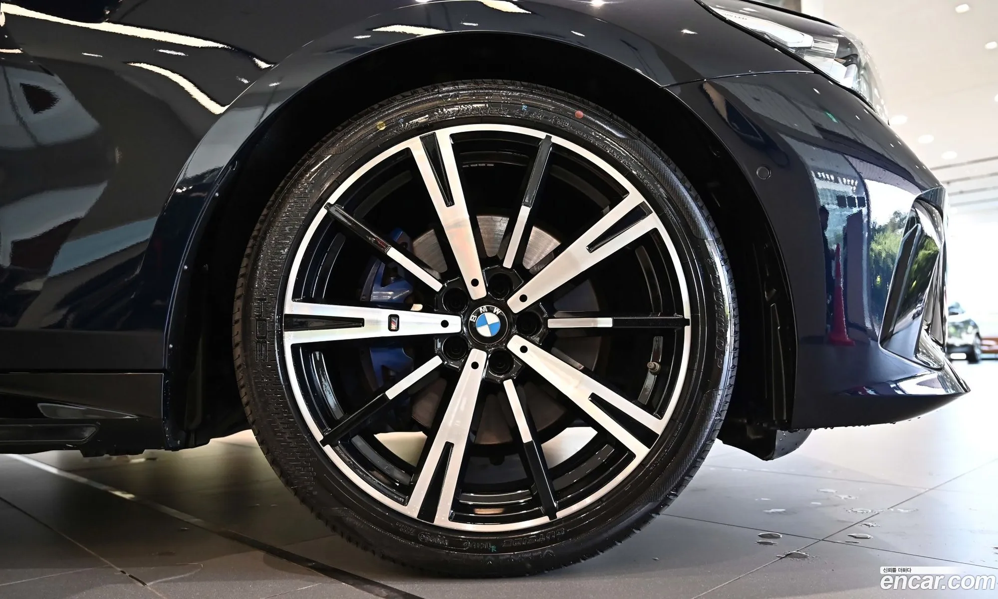 BMW 5 Series 2024 — 5
