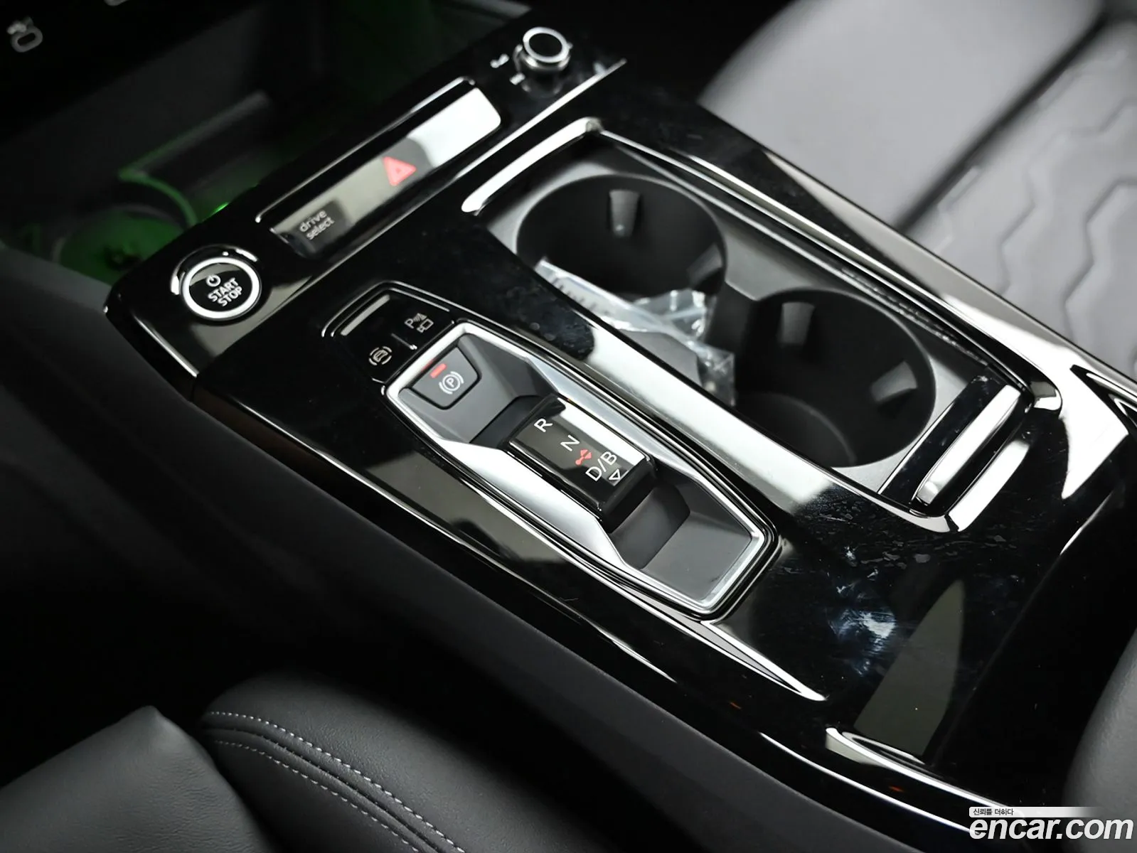 Audi A6 e-tron 2025 — 20