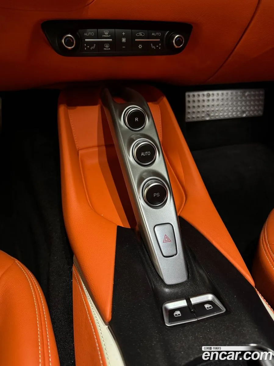 Ferrari 812 Superfast 2020 — 18