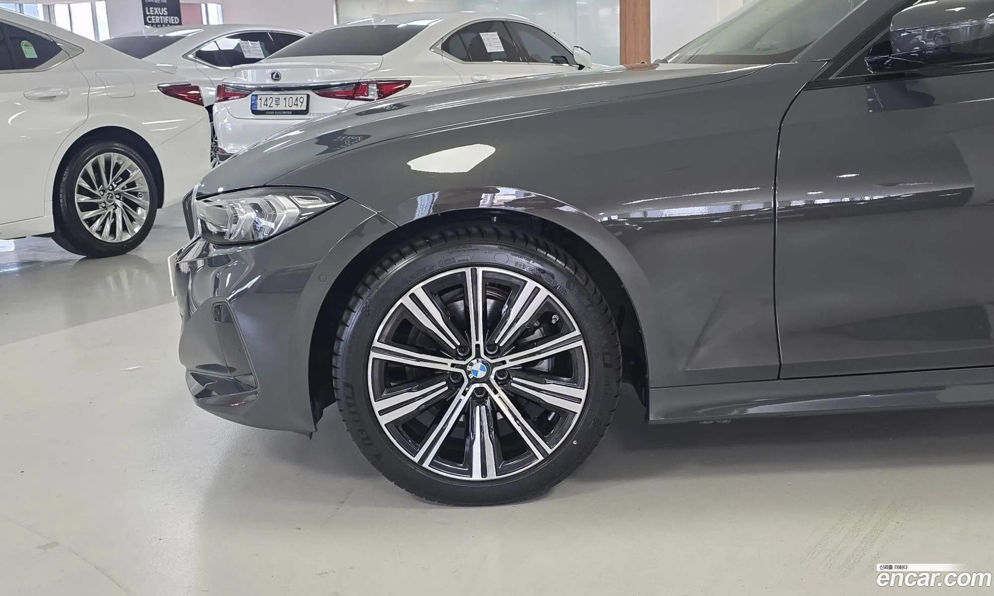 BMW 3 Series 2025 — 12
