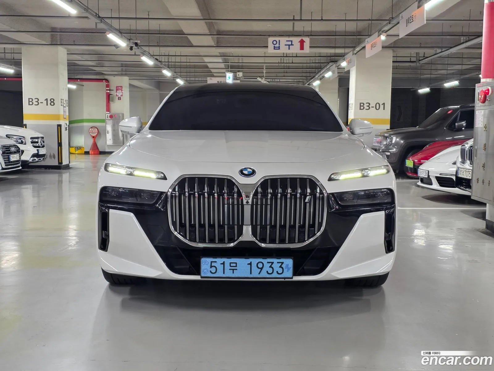 BMW i7 2023 — 19