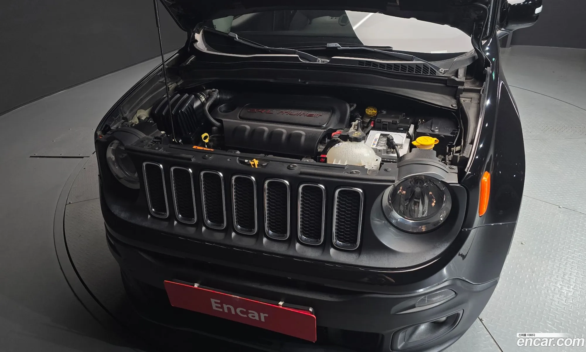 Jeep Renegade 2017 — 16